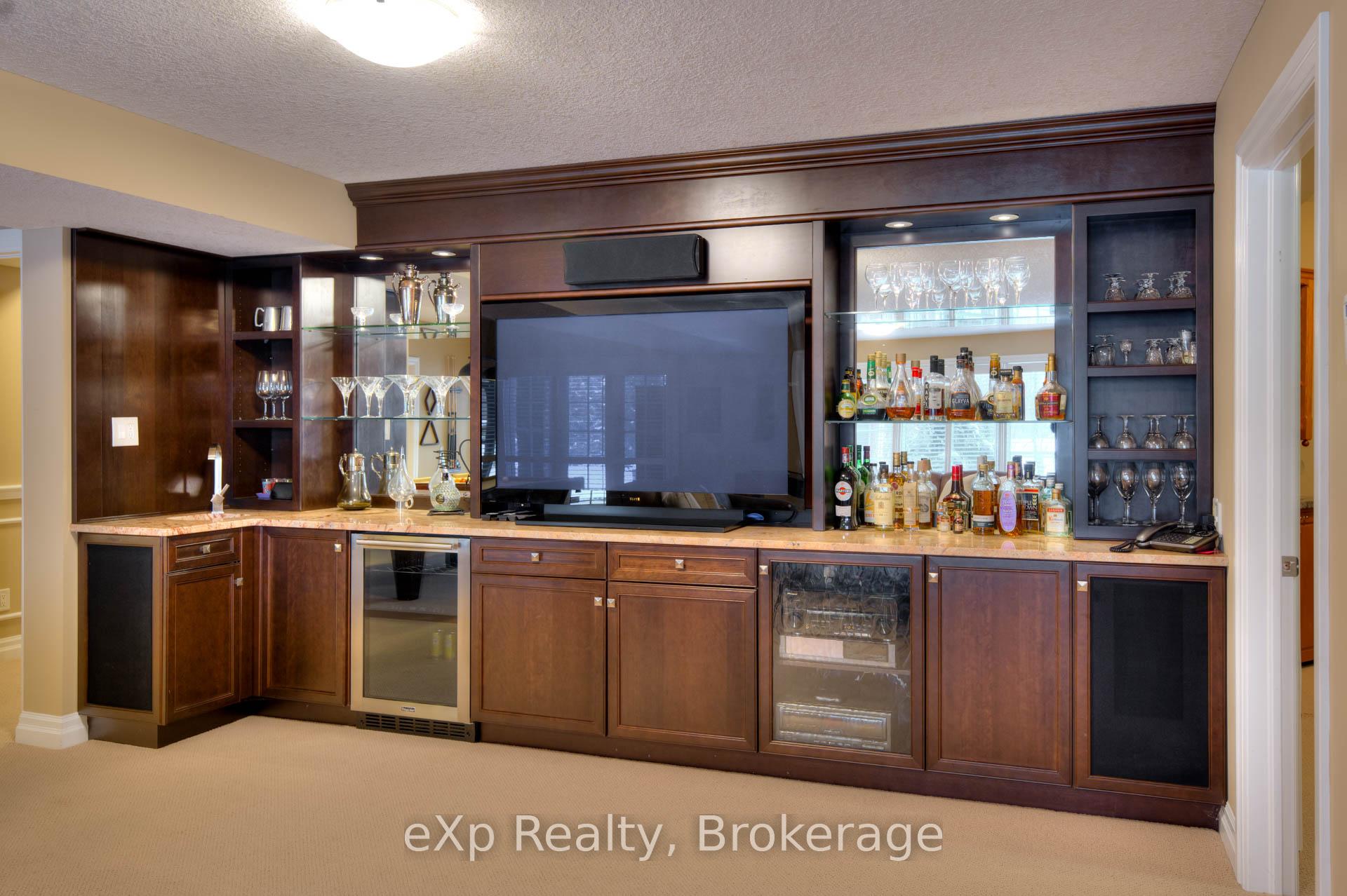 Photo 44 of 372 River Oak Place, Waterloo — HOMEH