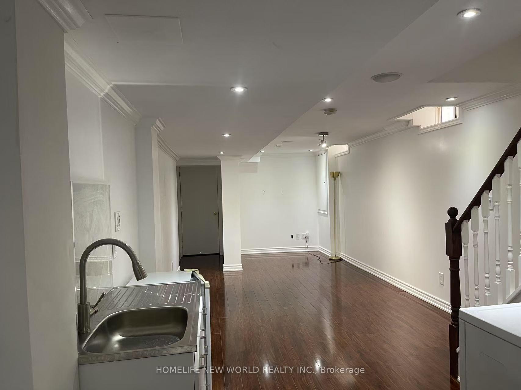 Photo 10 of 29 Lucerne Drive, Vaughan, Vellore Village — HOMEH