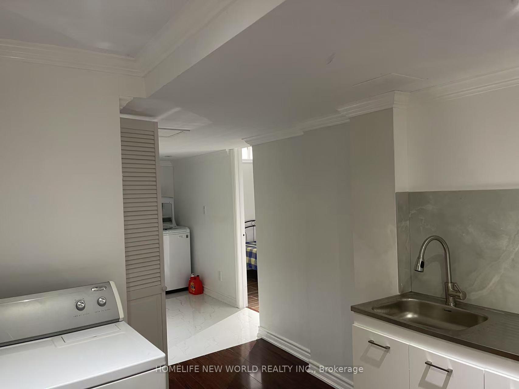 Photo 11 of 29 Lucerne Drive, Vaughan, Vellore Village — HOMEH