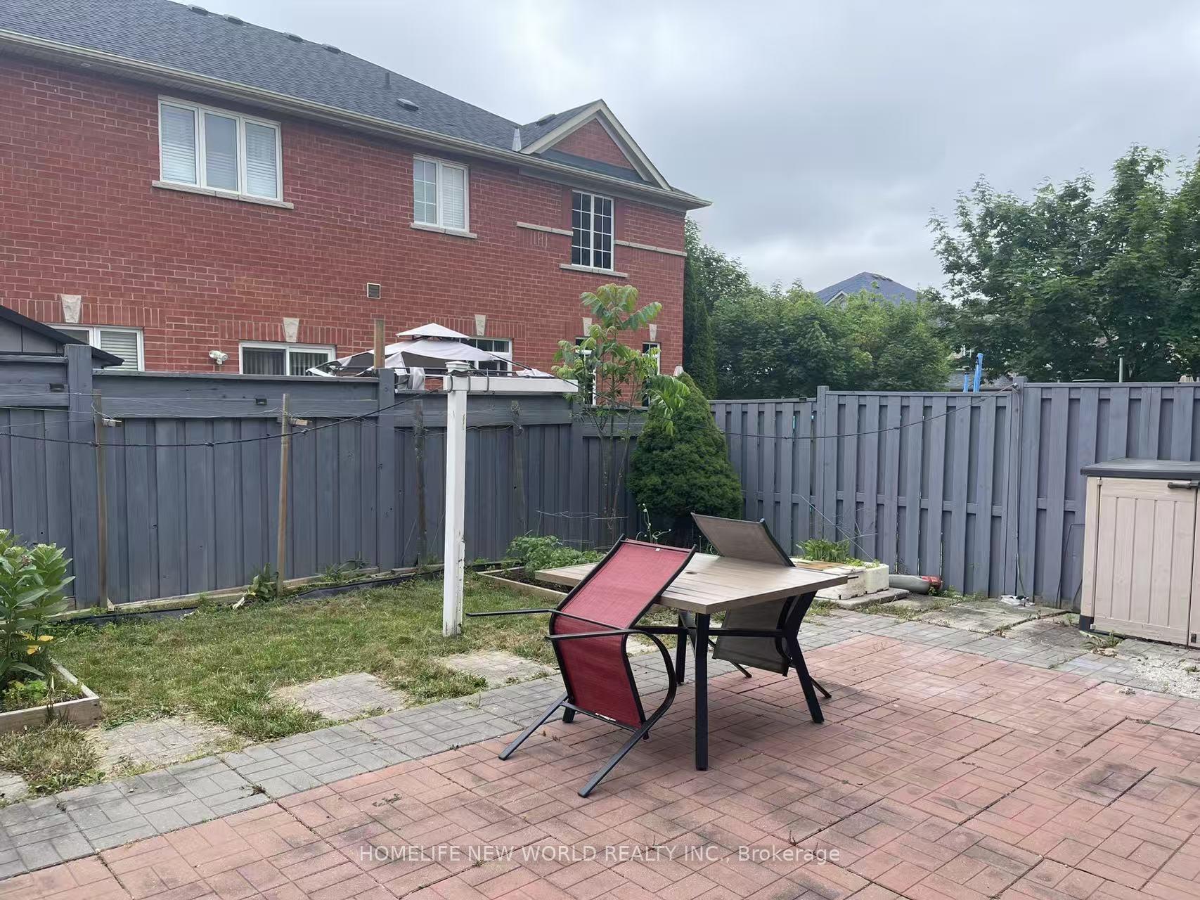 Photo 14 of 29 Lucerne Drive, Vaughan, Vellore Village — HOMEH