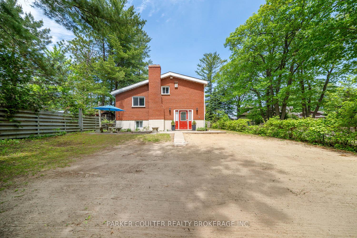 Photo 2 of 1944 River Road W, Wasaga Beach — HOMEH