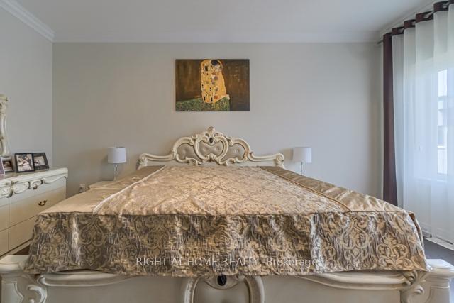 Photo 28 of 12 Laskin Drive, Vaughan, Patterson — HOMEH