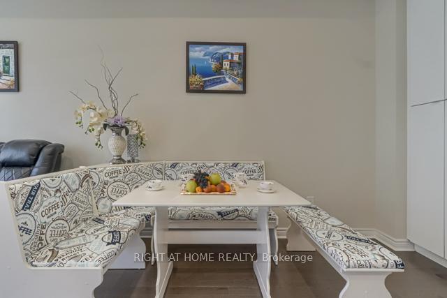 Photo 43 of 12 Laskin Drive, Vaughan, Patterson — HOMEH