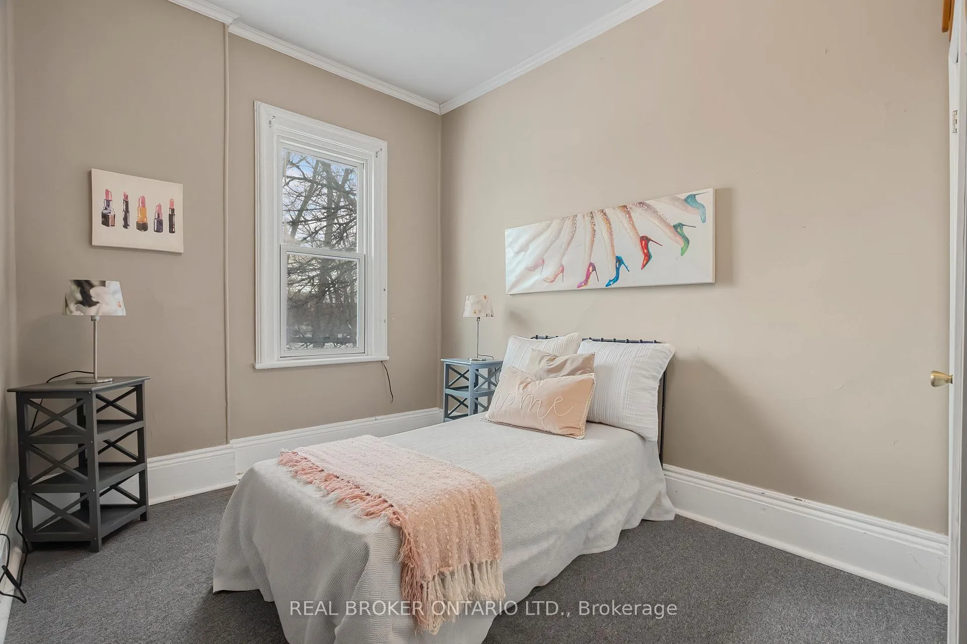 Photo 24 of 42 Daniel Street N, Arnprior — HOMEH
