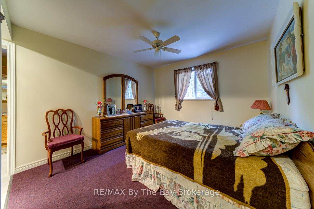 Photo 16 of 58 29th Street N, Wasaga Beach — HOMEH
