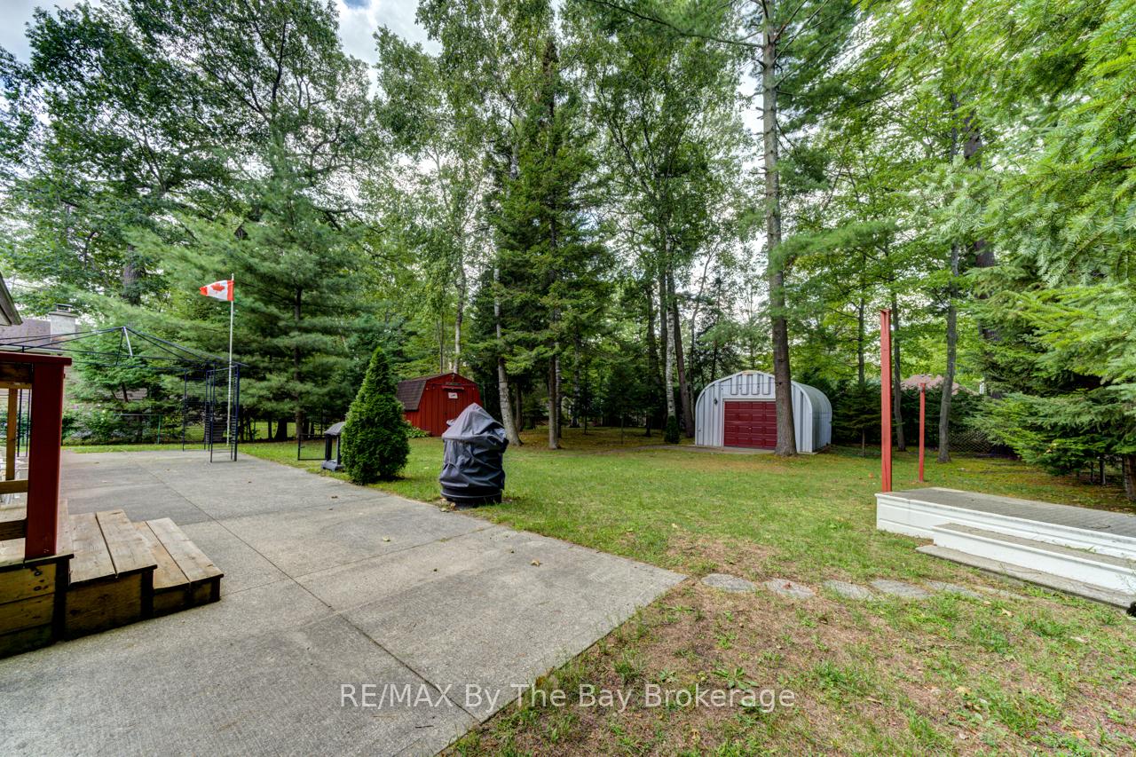 Photo 24 of 58 29th Street N, Wasaga Beach — HOMEH