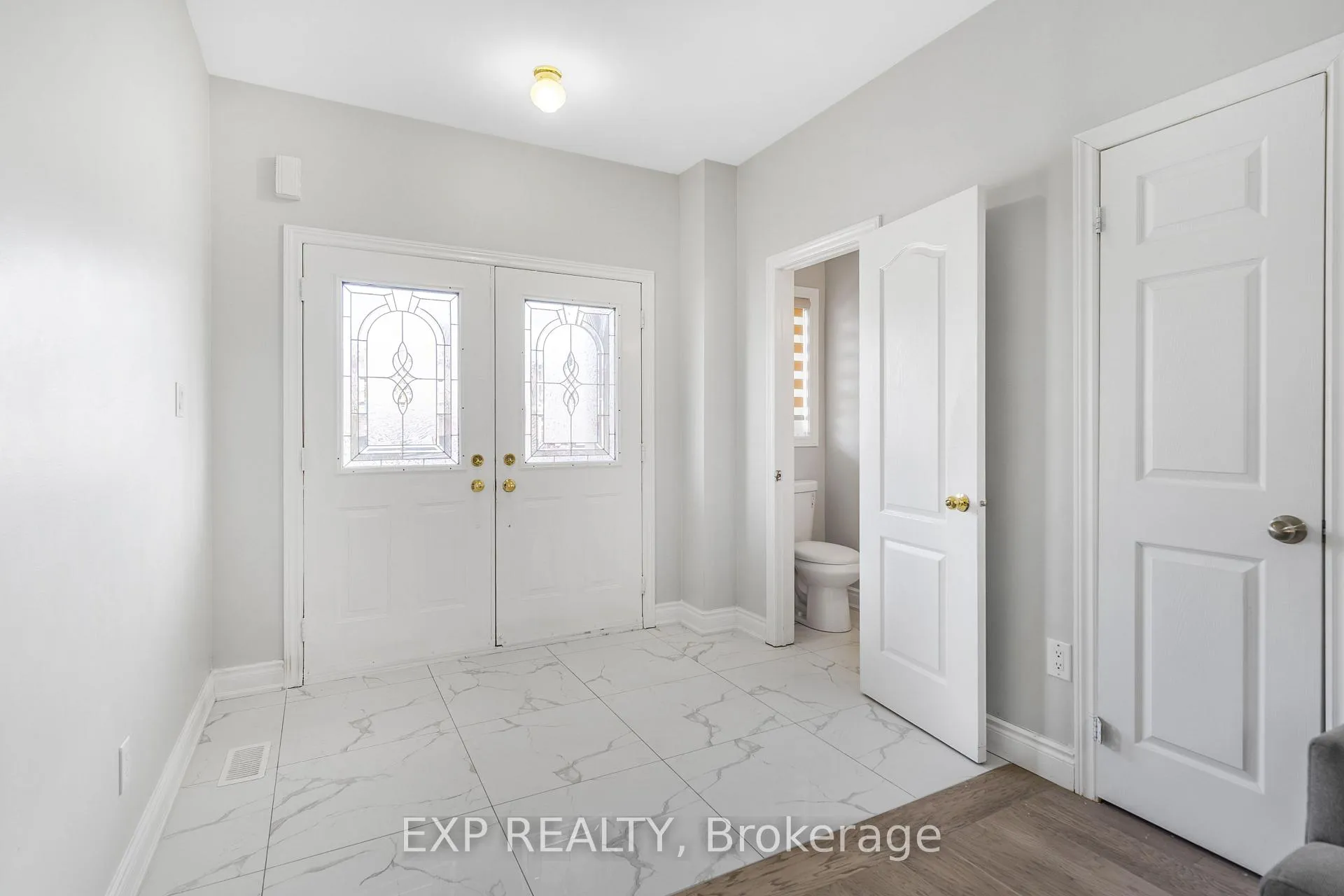 Photo 5 of 488 John Deisman Boulevard, Vaughan, Vellore Village — HOMEH