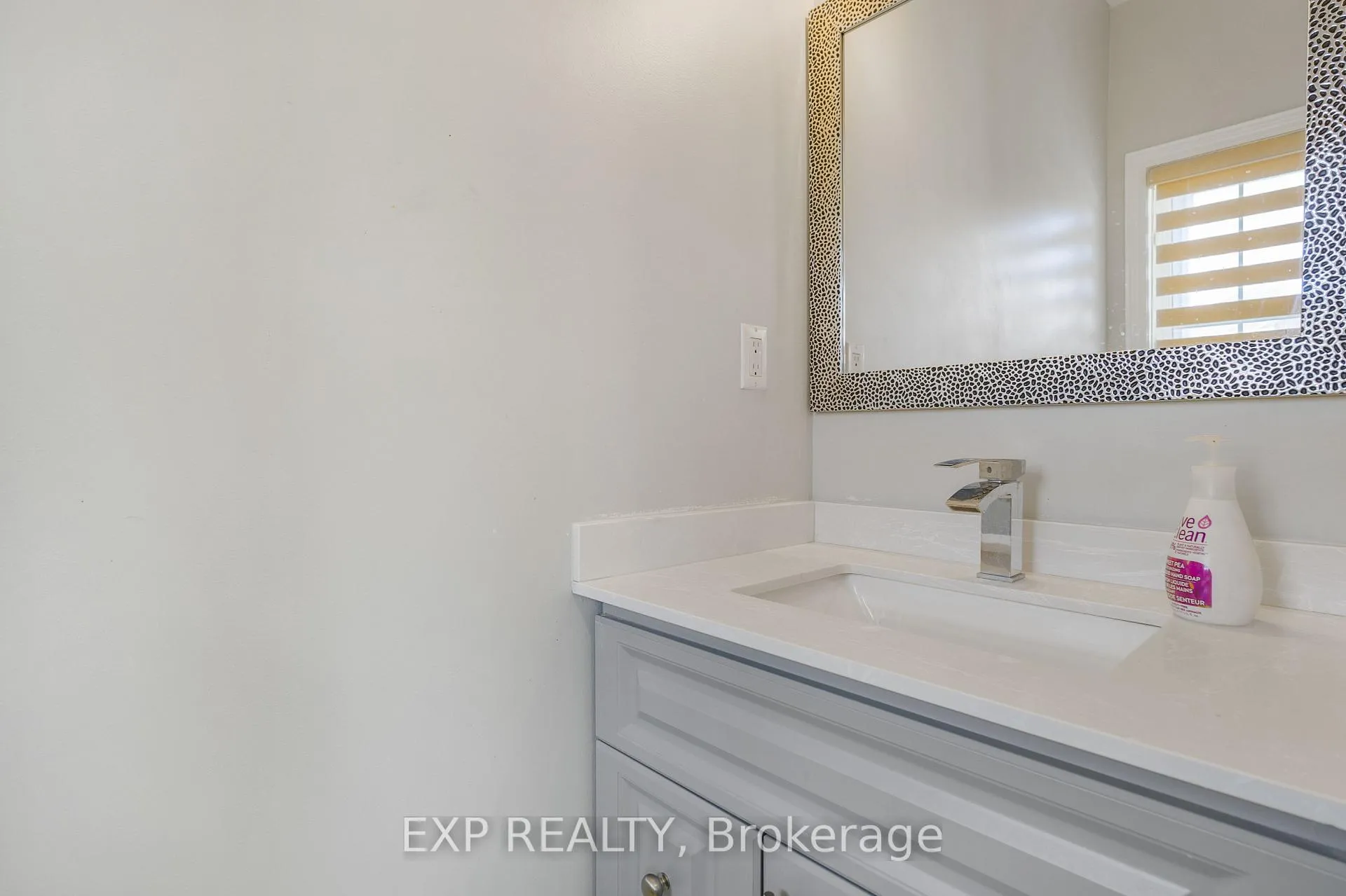 Photo 6 of 488 John Deisman Boulevard, Vaughan, Vellore Village — HOMEH
