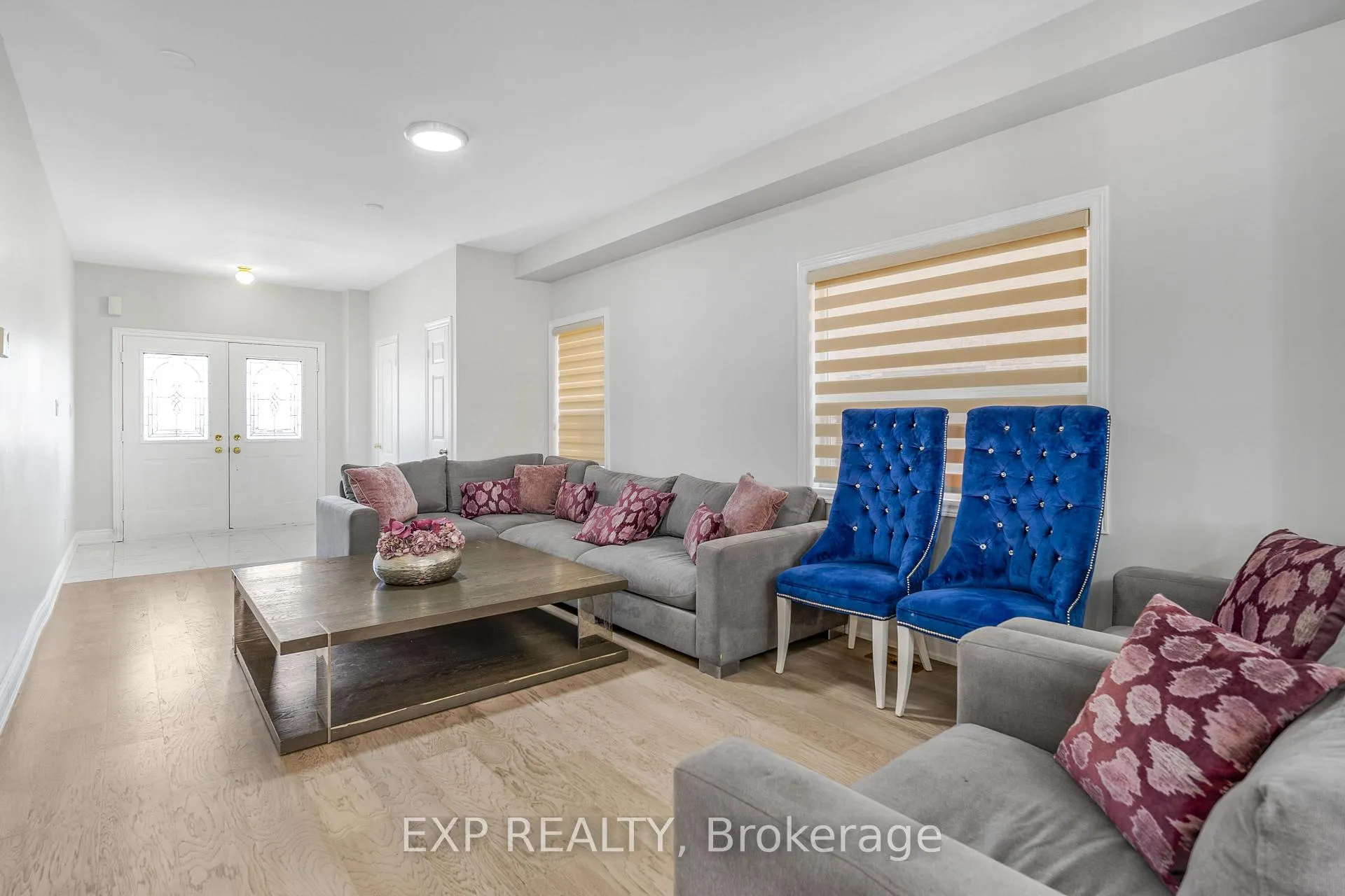 Photo 8 of 488 John Deisman Boulevard, Vaughan, Vellore Village — HOMEH