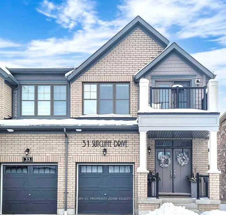 Photo 2 of 31 Sutcliffe Drive, Whitby, Rolling Acres — HOMEH