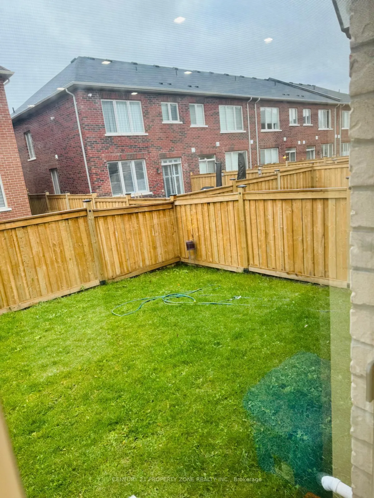 Photo 15 of 31 Sutcliffe Drive, Whitby, Rolling Acres — HOMEH