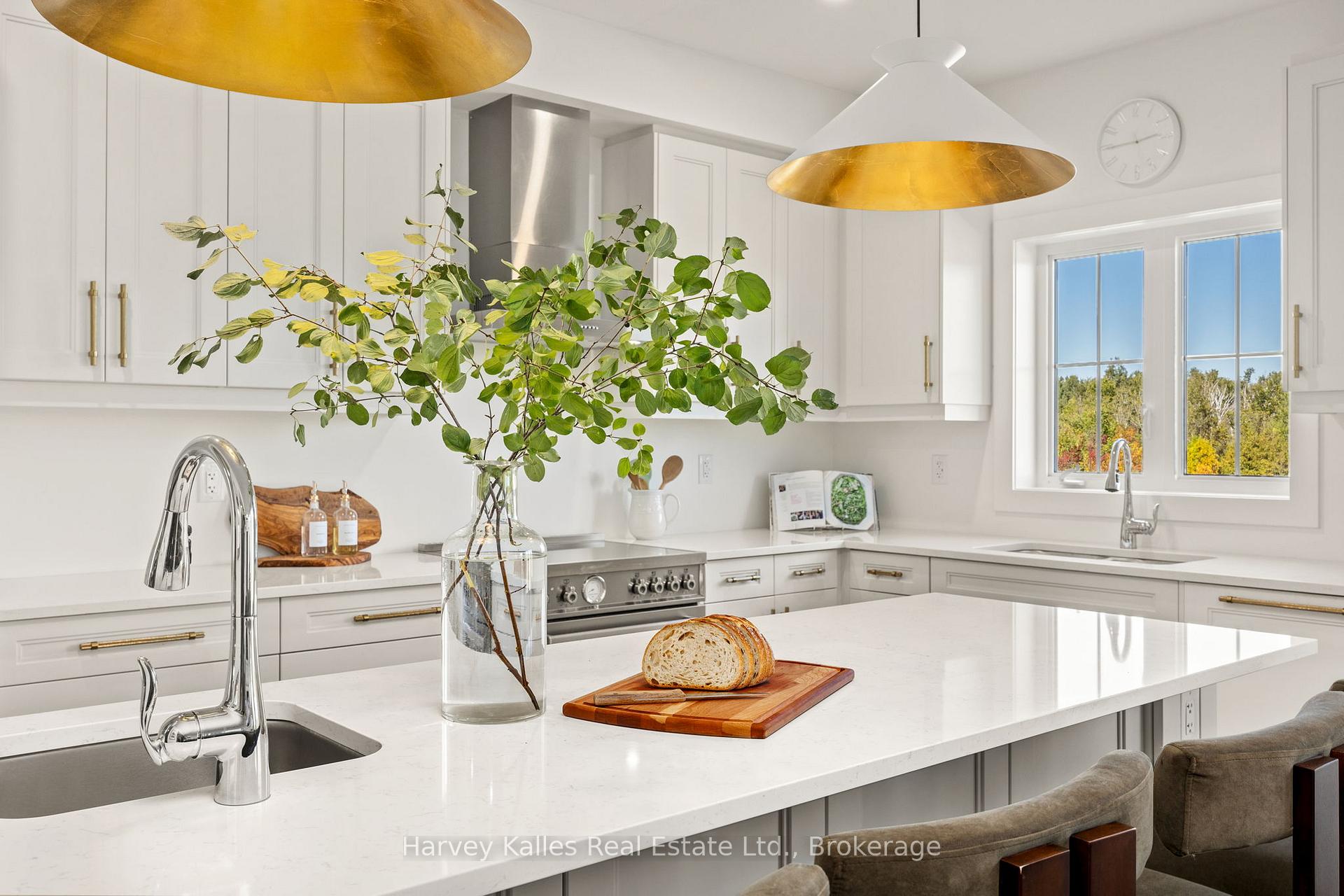 Photo 1 of 170 Chestnut Street, Blue Mountains — HOMEH