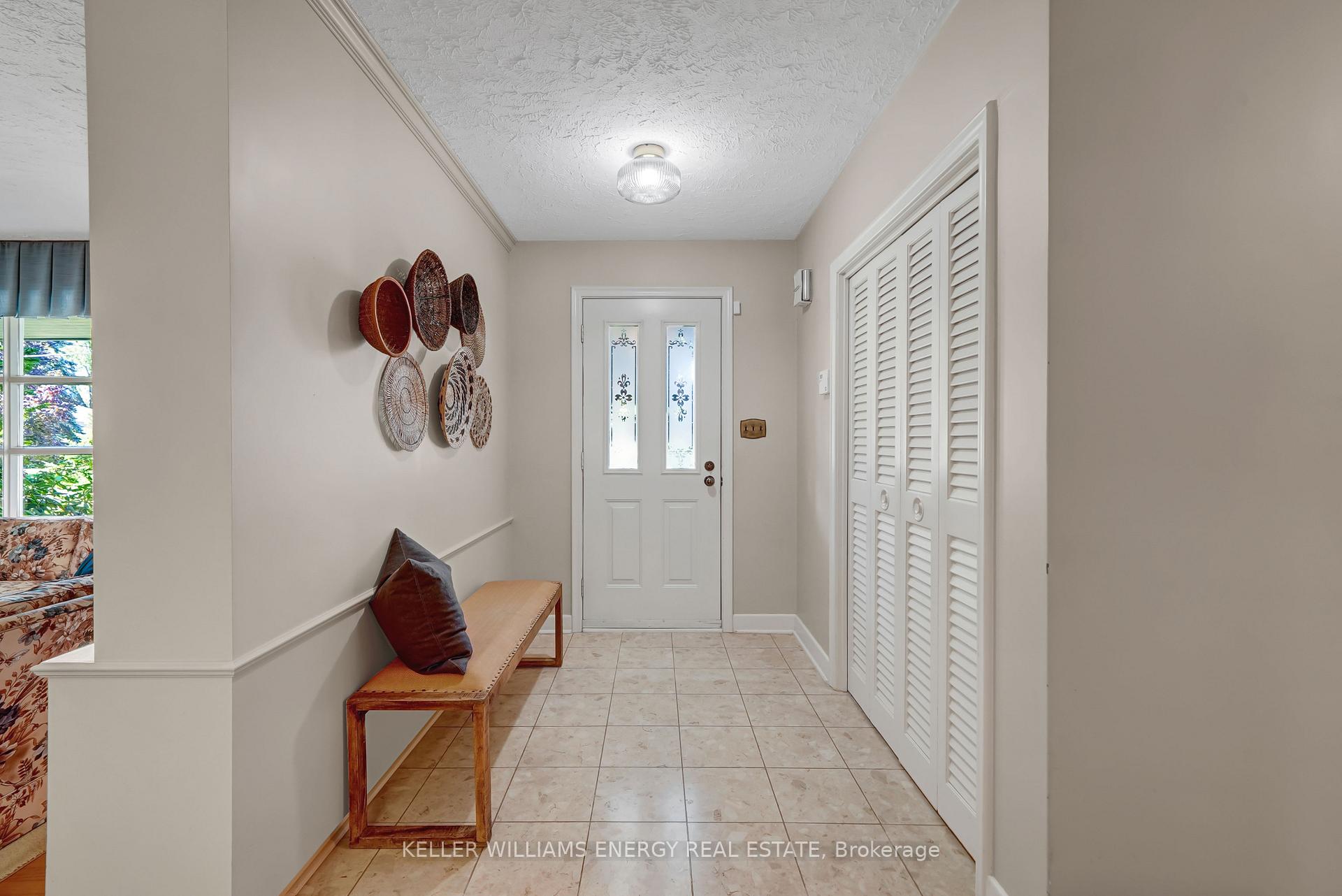 Photo 7 of 15 Southwood Crescent, Belleville, Belleville Ward — HOMEH
