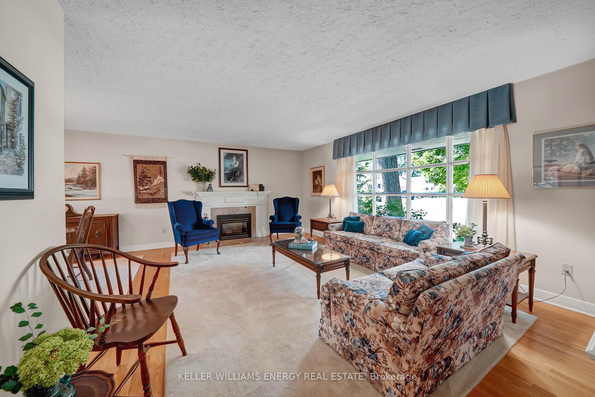 Photo 6 of 15 Southwood Crescent, Belleville, Belleville Ward — HOMEH
