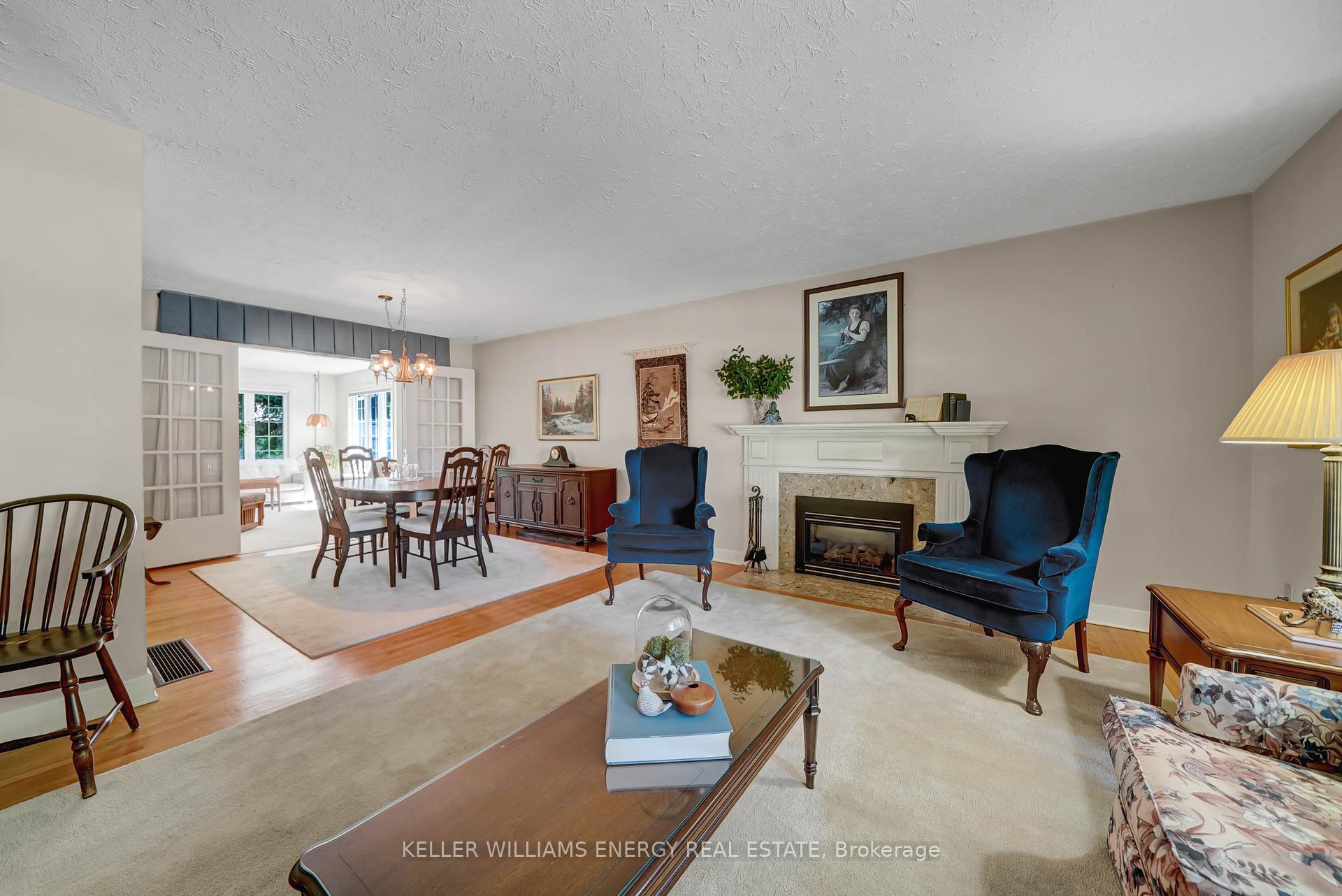 Photo 10 of 15 Southwood Crescent, Belleville, Belleville Ward — HOMEH