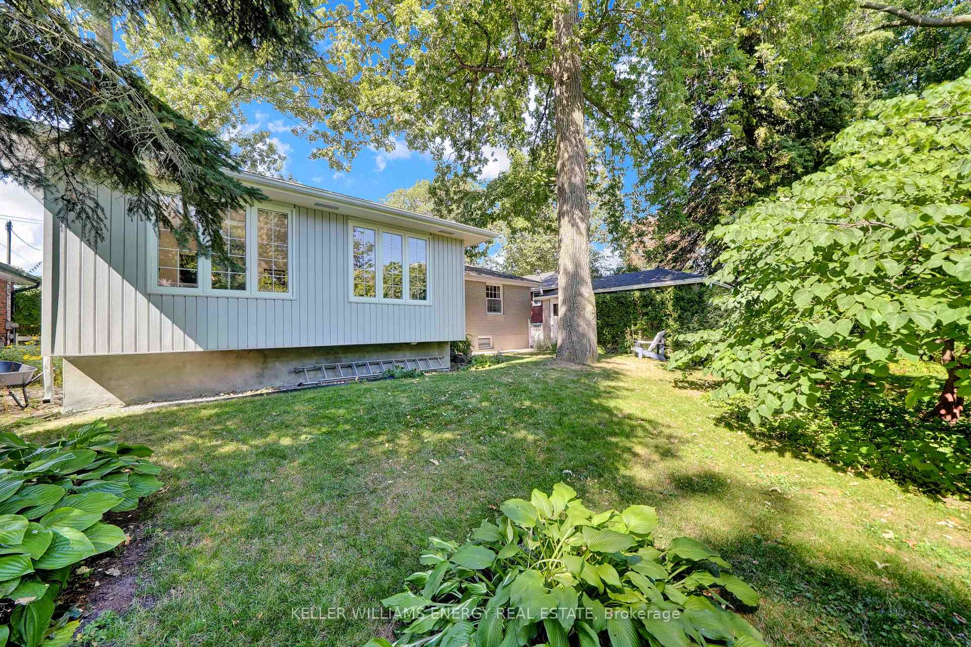 Photo 39 of 15 Southwood Crescent, Belleville, Belleville Ward — HOMEH