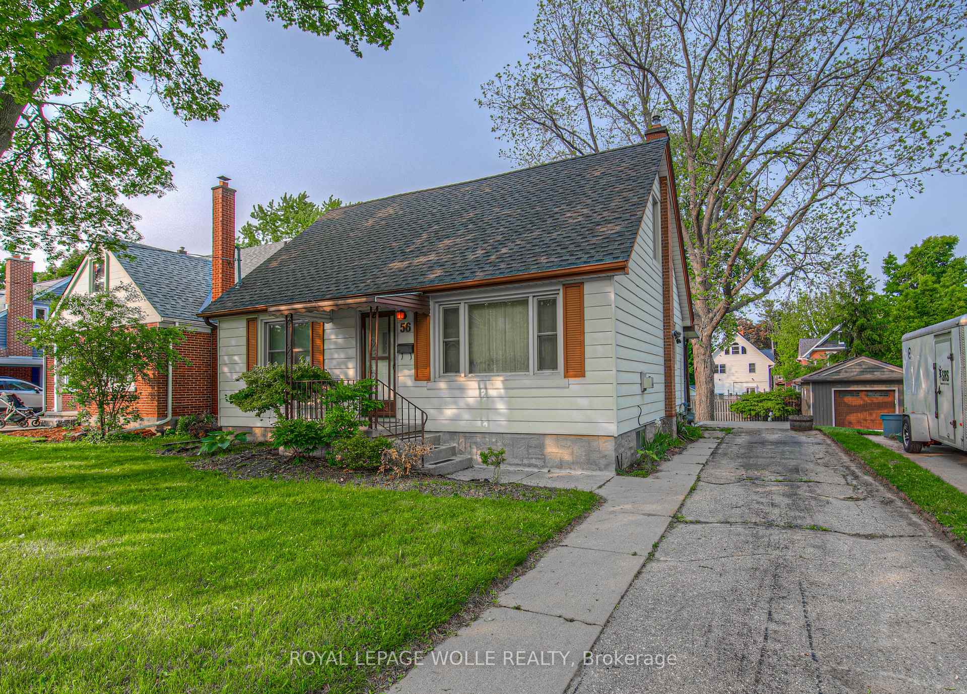 Photo 2 of 56 Roslin Avenue S, Waterloo — HOMEH