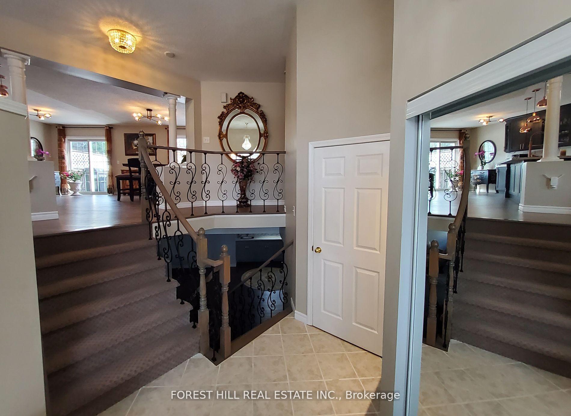 Photo 4 of 7 Tamarack Way, Wasaga Beach — HOMEH