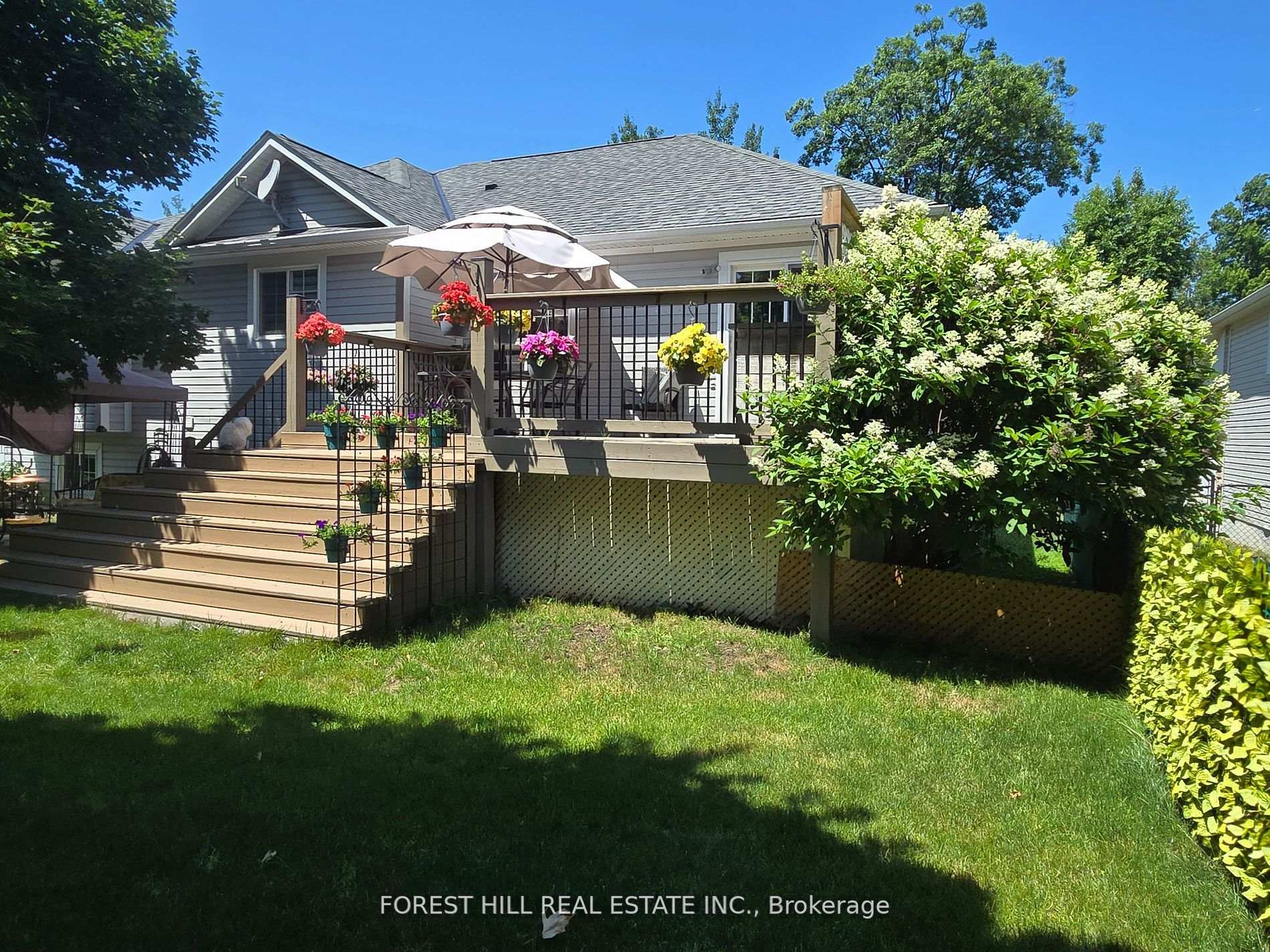 Photo 40 of 7 Tamarack Way, Wasaga Beach — HOMEH