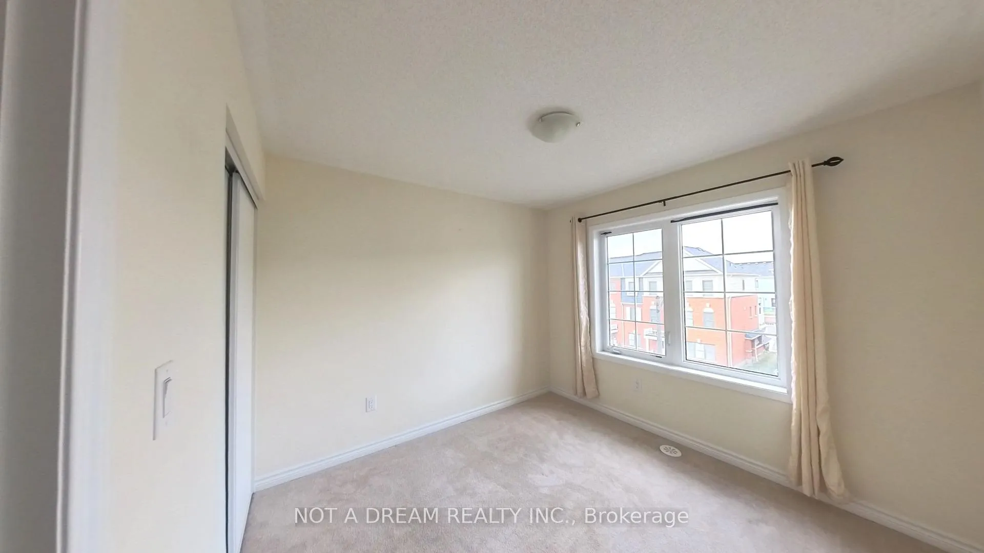 Photo 27 of 11 Bluegill Crescent, Whitby, Rural Whitby — HOMEH