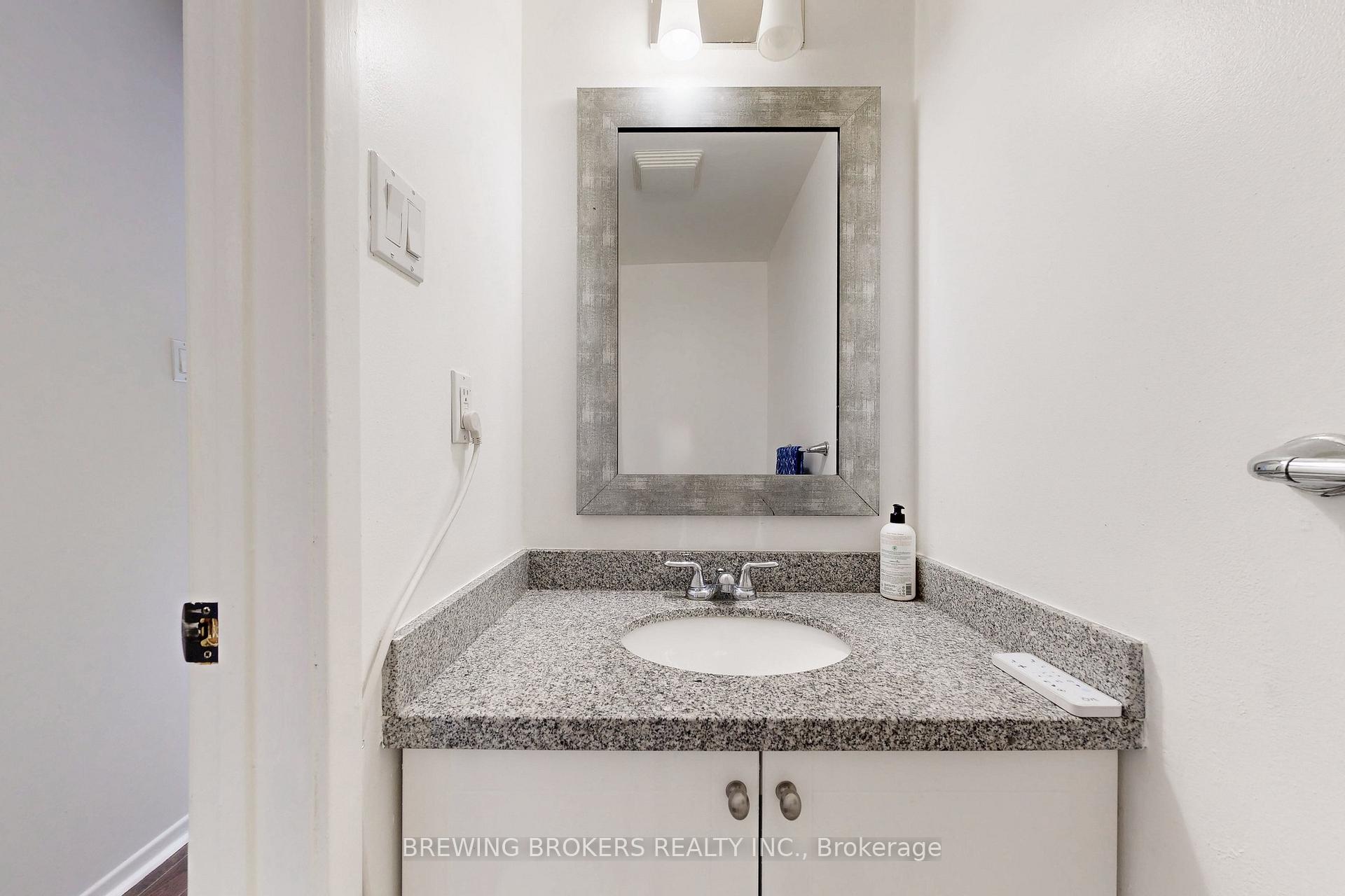 Photo 24 of 78 Colleen Street, Vaughan, Crestwood-Springfarm-Yorkhill — HOMEH