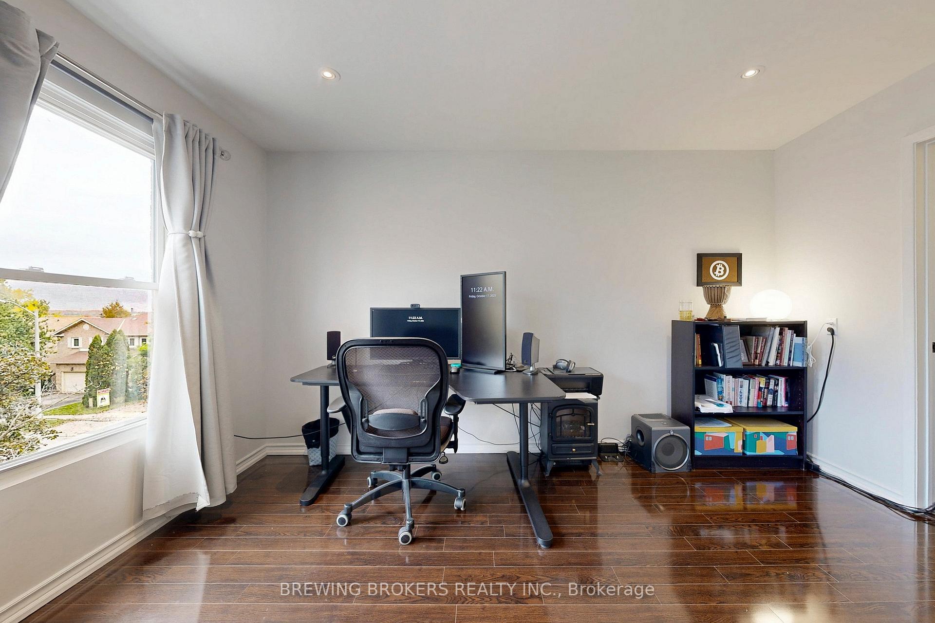 Photo 32 of 78 Colleen Street, Vaughan, Crestwood-Springfarm-Yorkhill — HOMEH