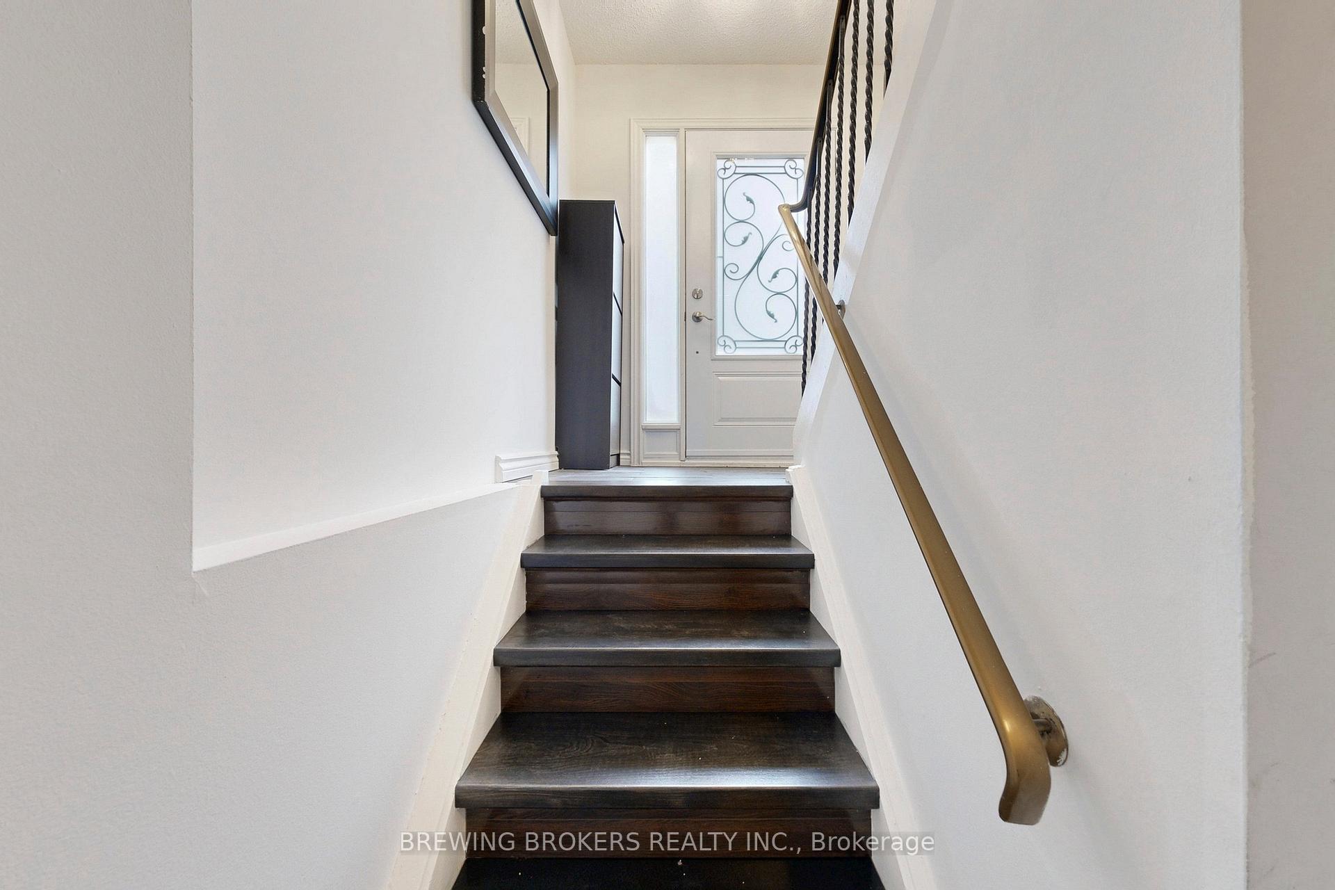 Photo 44 of 78 Colleen Street, Vaughan, Crestwood-Springfarm-Yorkhill — HOMEH