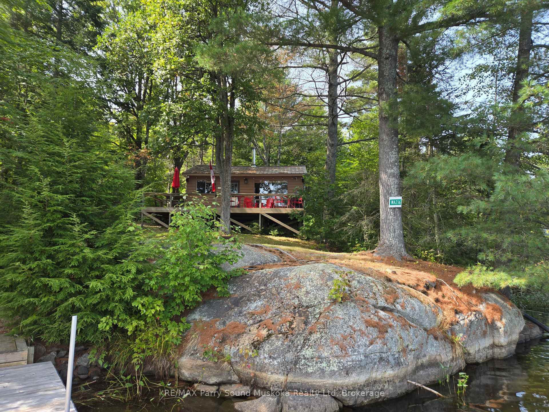 Photo 1 of 216 Lorimer Lake, Whitestone — HOMEH