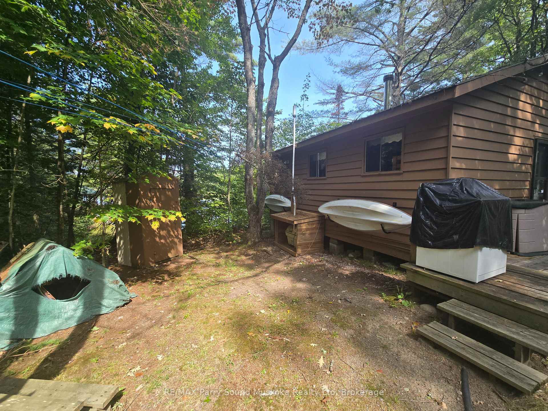 Photo 37 of 216 Lorimer Lake, Whitestone — HOMEH