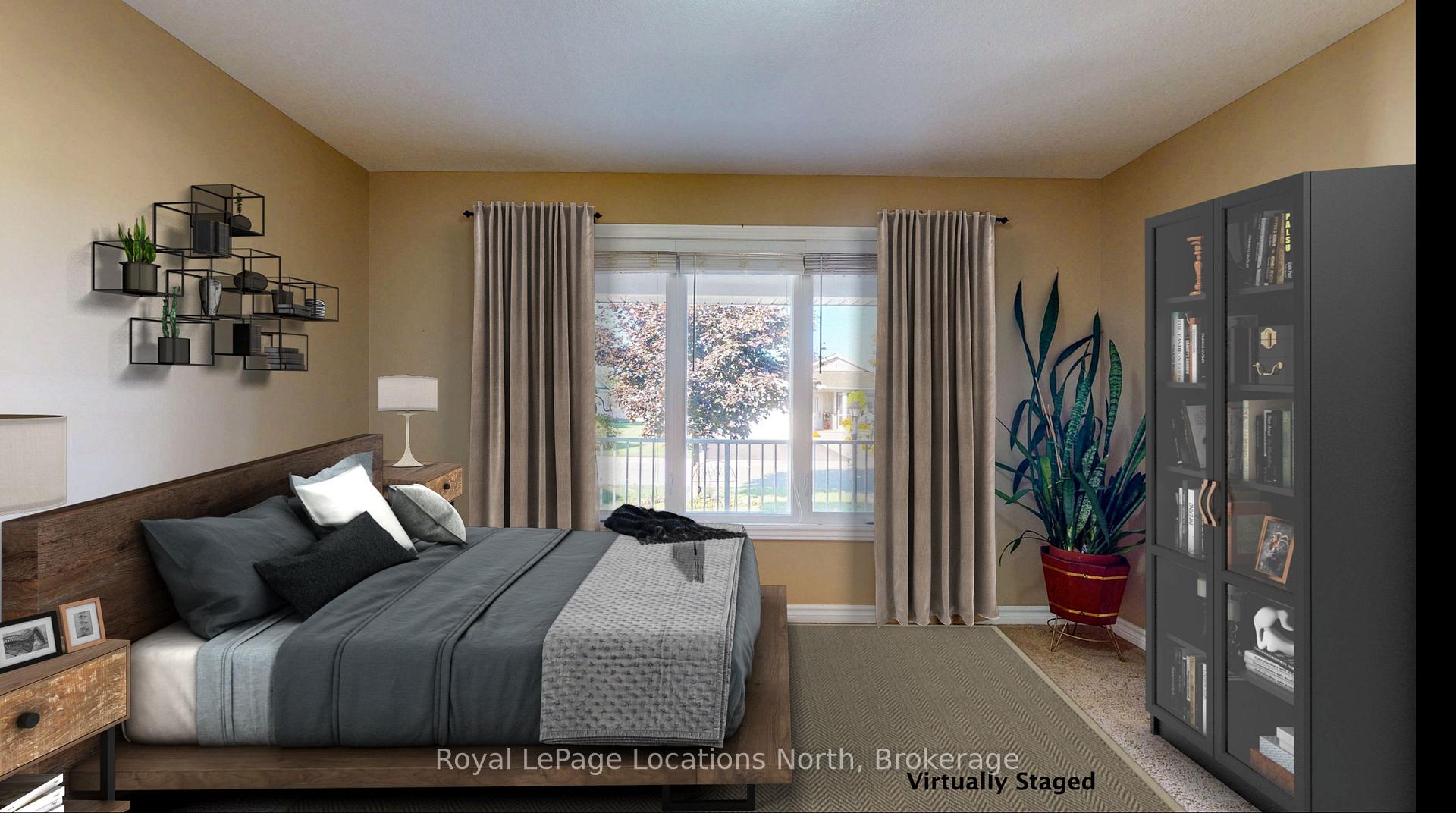 Photo 8 of 92 New York Avenue, Wasaga Beach — HOMEH