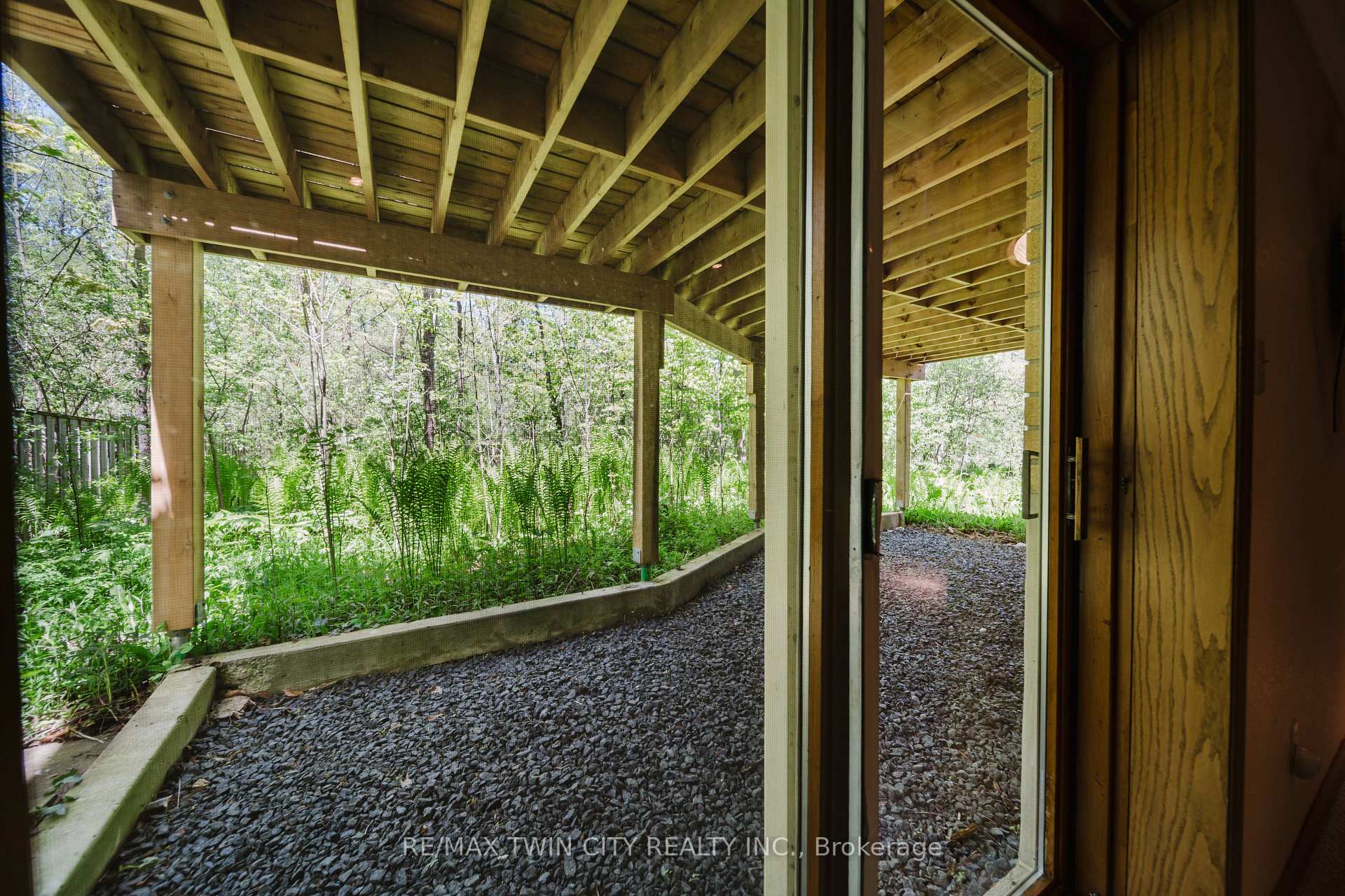 Photo 32 of 367 Northlake Drive E, Waterloo — HOMEH