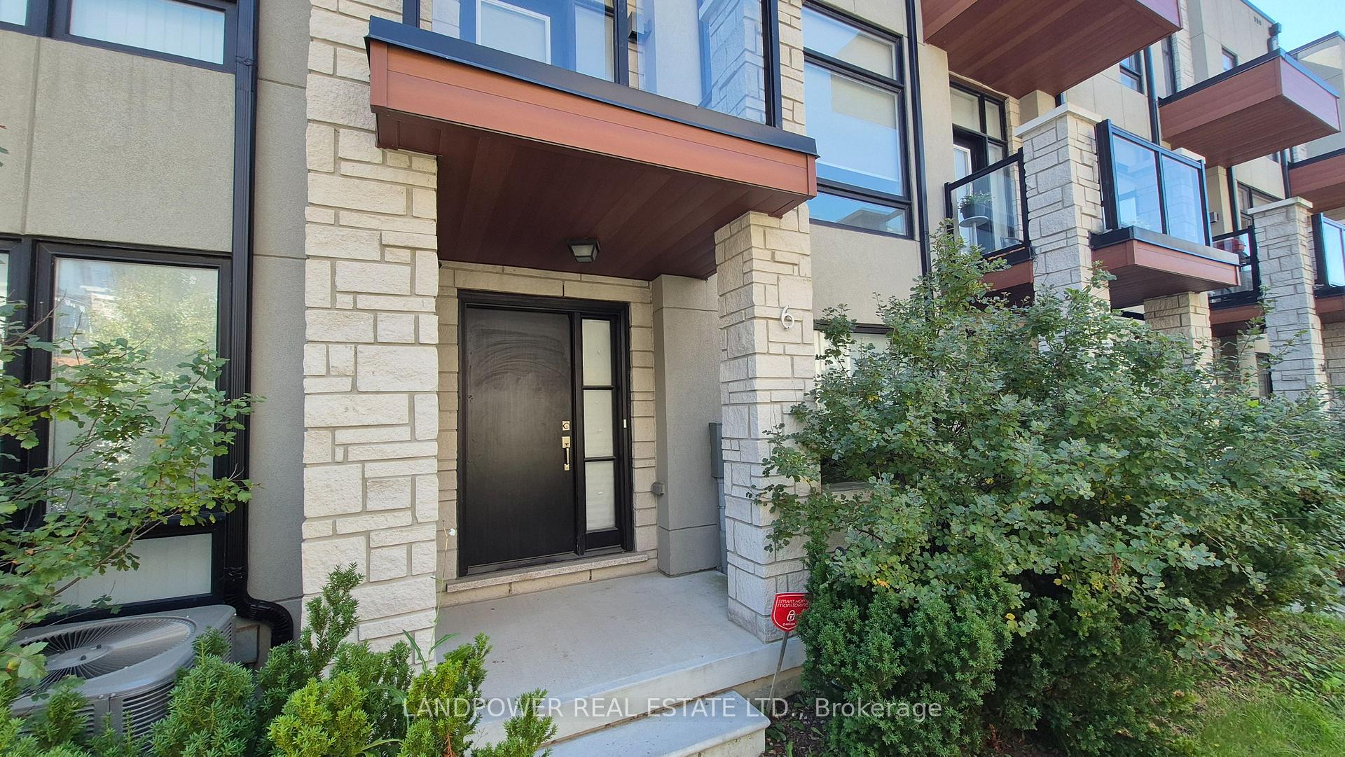 Photo 4 of 6 Gerussi Street, Vaughan, Vellore Village — HOMEH