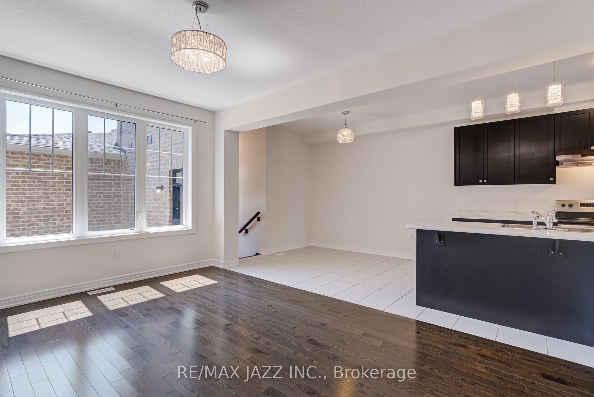 Photo 11 of 166 Coronation Road, Whitby, Rural Whitby — HOMEH