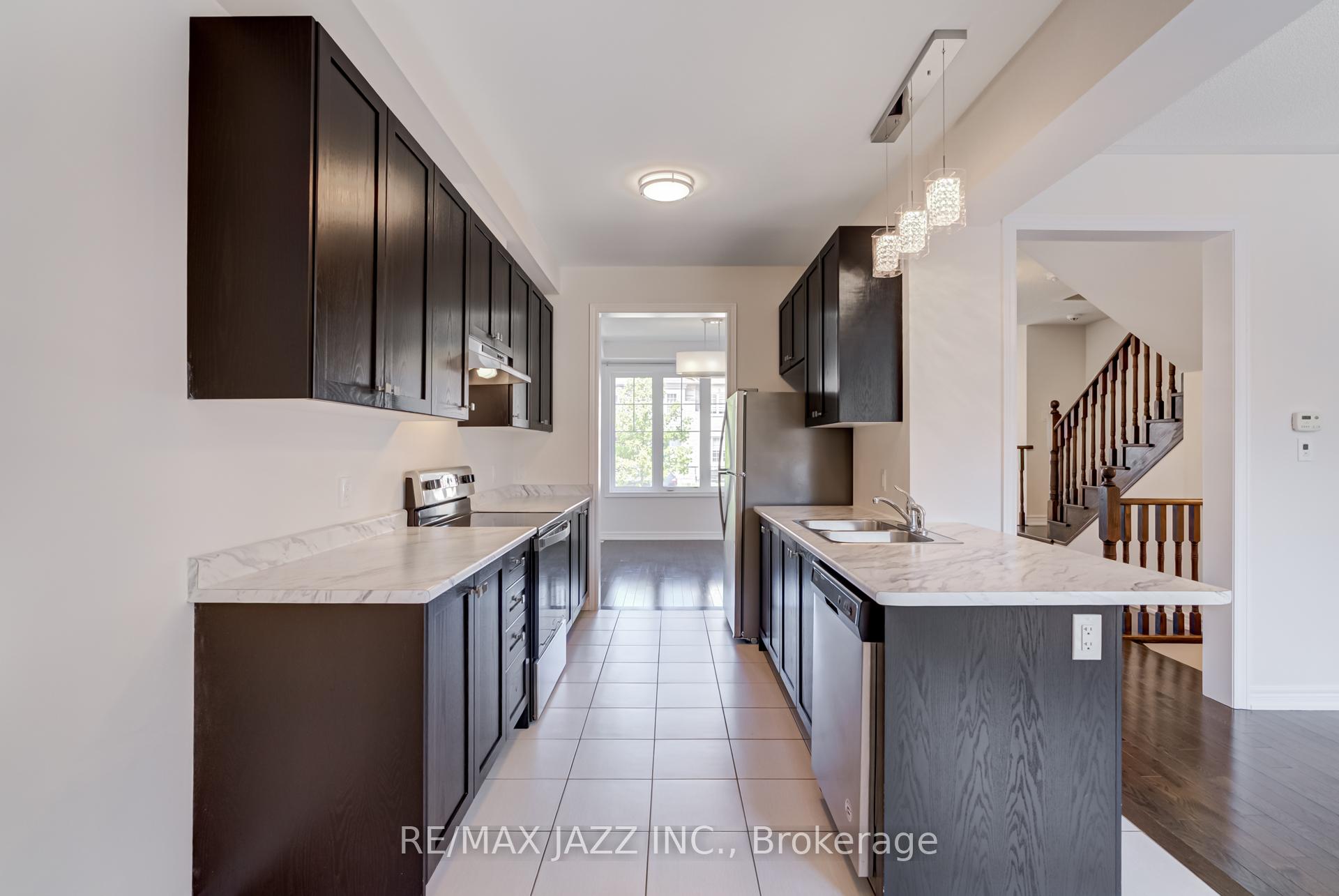Photo 16 of 166 Coronation Road, Whitby, Rural Whitby — HOMEH