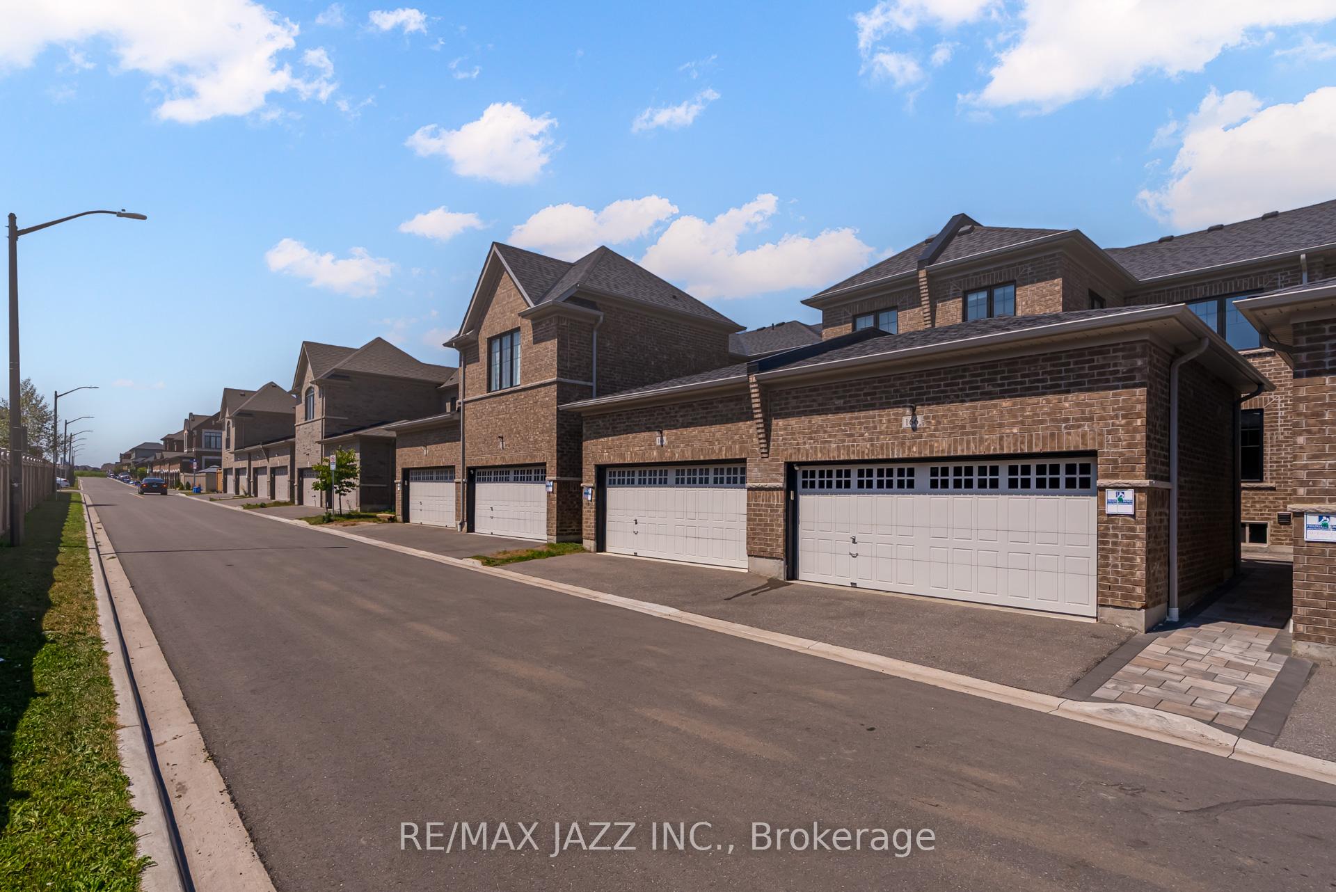 Photo 98 of 166 Coronation Road, Whitby, Rural Whitby — HOMEH