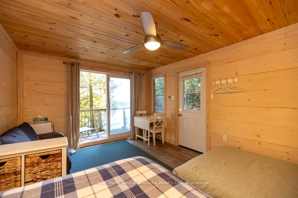 Photo 38 of 78 Captain Estates Road, Whitestone, Hagerman — HOMEH