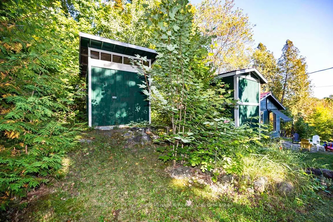 Photo 44 of 78 Captain Estates Road, Whitestone, Hagerman — HOMEH