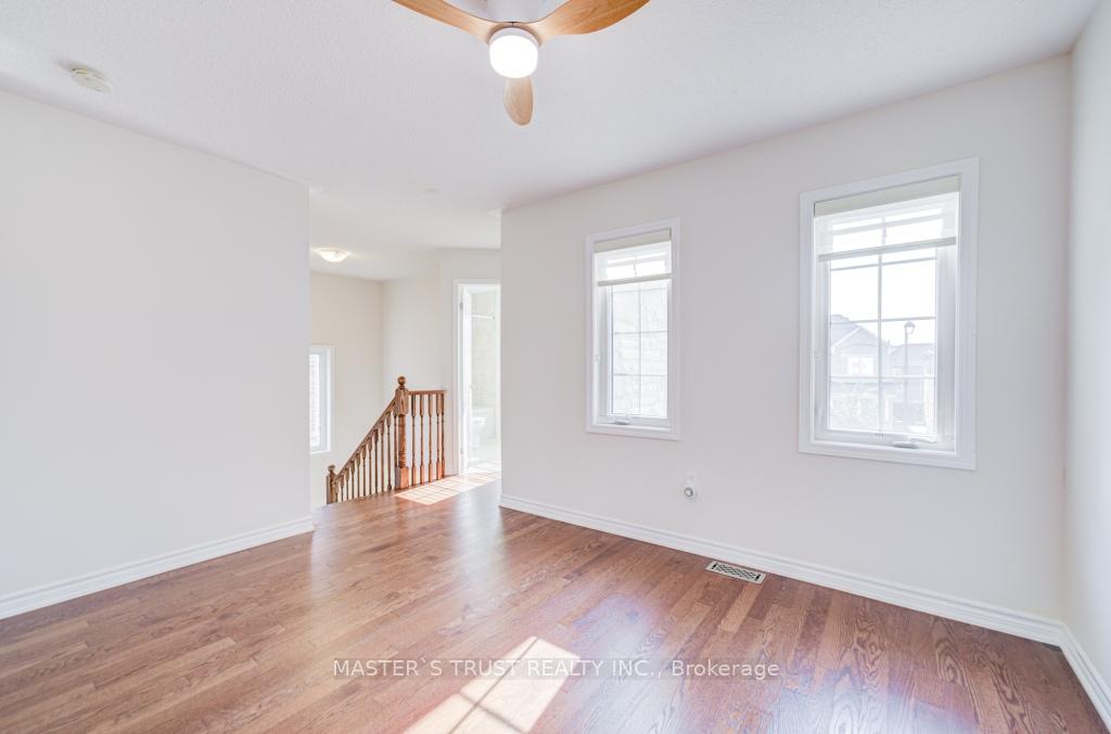 Photo 21 of 49 Clifford Dalton Drive, Aurora, Rural Aurora — HOMEH