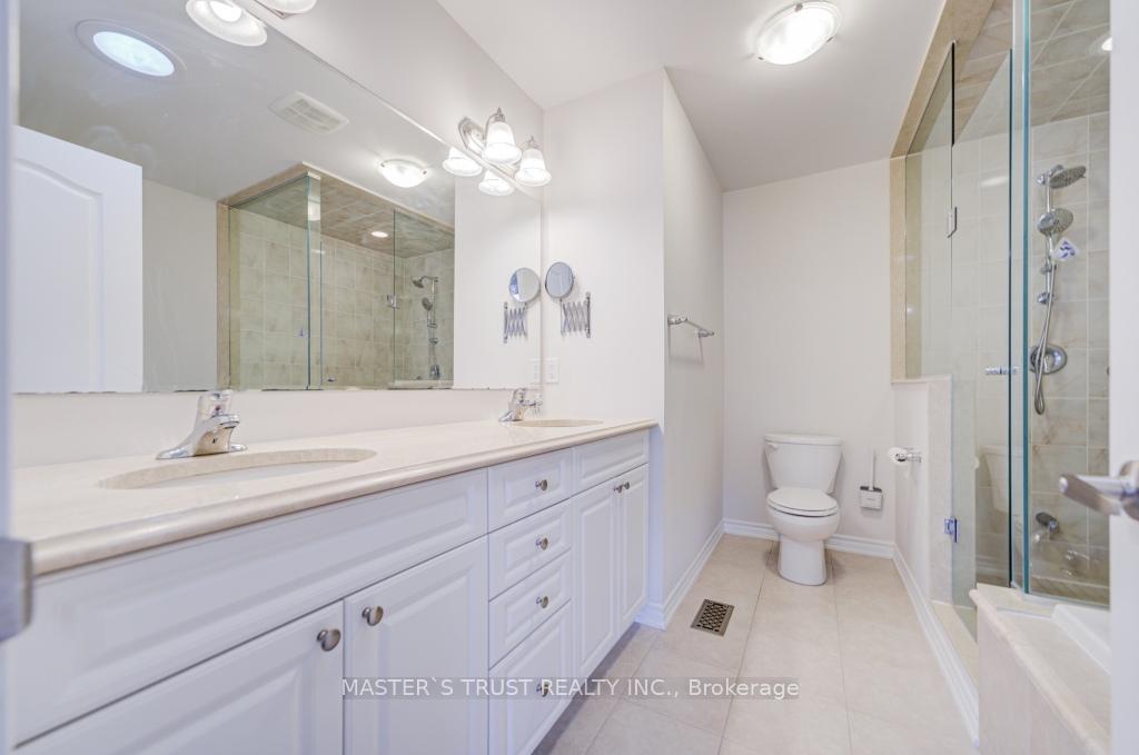 Photo 33 of 49 Clifford Dalton Drive, Aurora, Rural Aurora — HOMEH