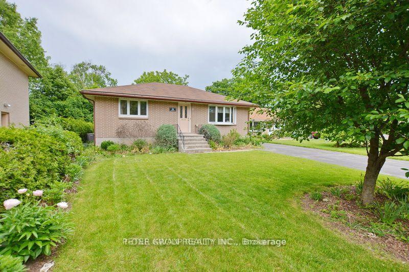 Photo 1 of Unit Upper, 24 Northpark Road, Barrie, Wellington — HOMEH