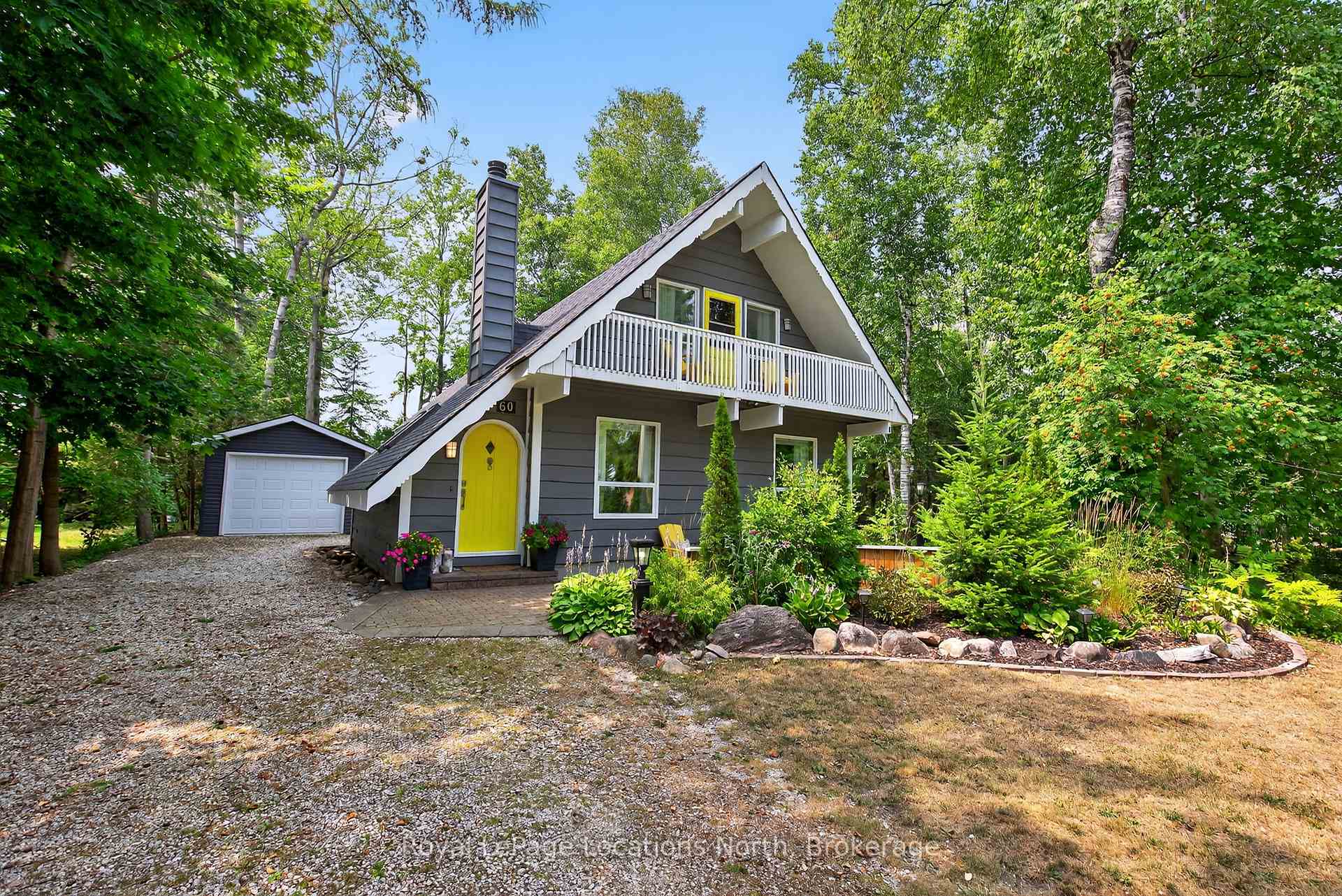 Photo 2 of 60 59th Street S, Wasaga Beach — HOMEH