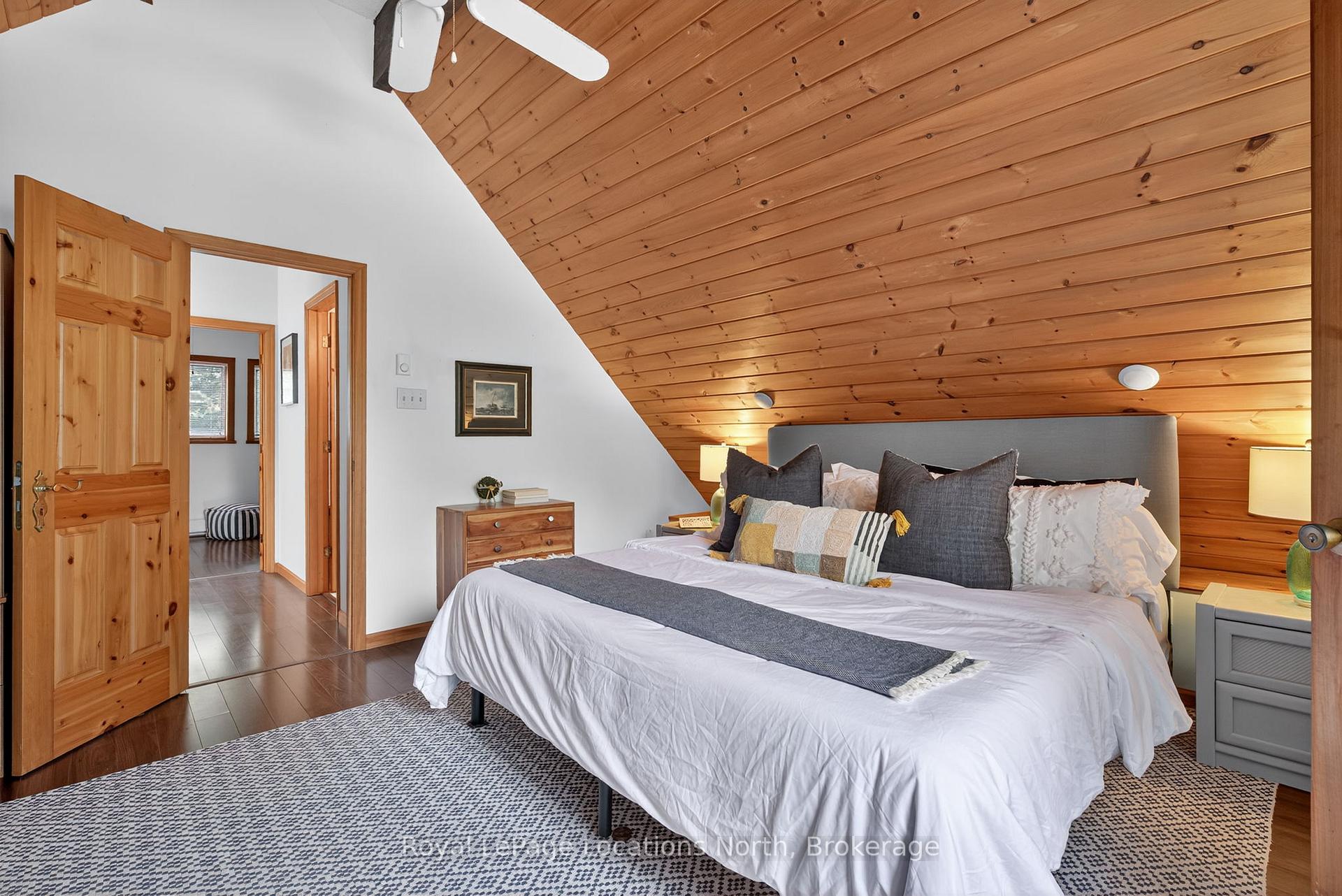 Photo 16 of 60 59th Street S, Wasaga Beach — HOMEH