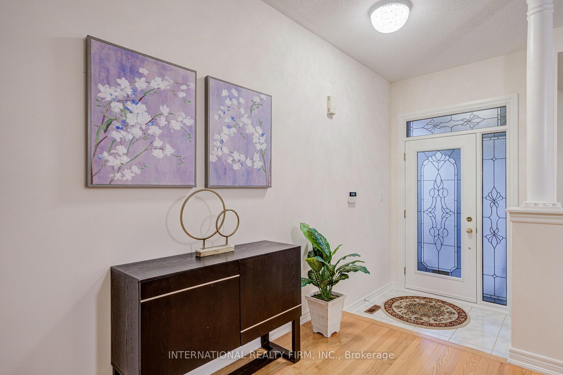 Photo 4 of 77 Saint James Avenue, Vaughan, Vellore Village — HOMEH