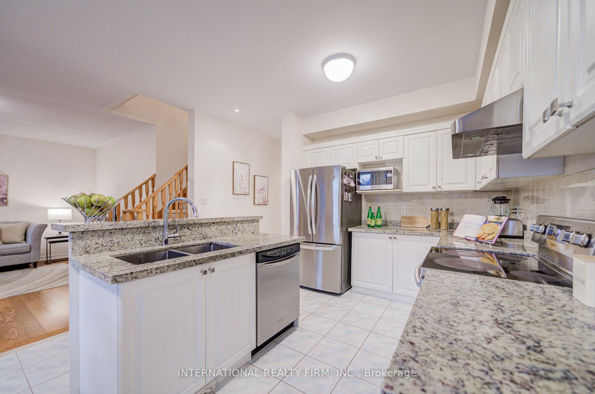 Photo 9 of 77 Saint James Avenue, Vaughan, Vellore Village — HOMEH