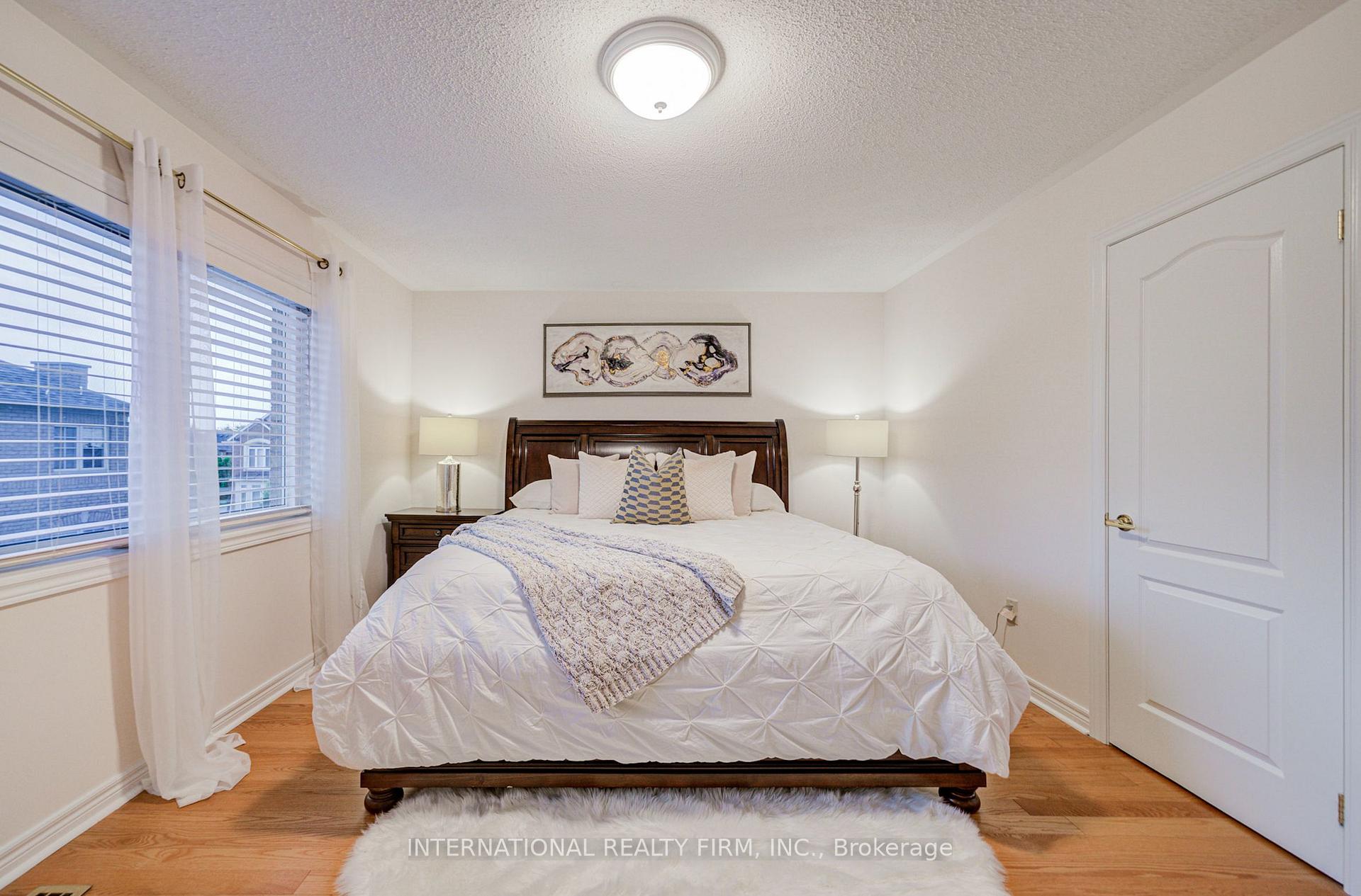 Photo 16 of 77 Saint James Avenue, Vaughan, Vellore Village — HOMEH