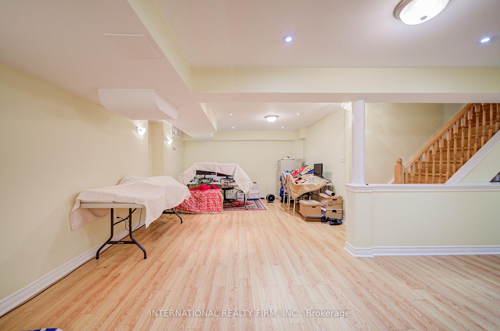 Photo 28 of 77 Saint James Avenue, Vaughan, Vellore Village — HOMEH