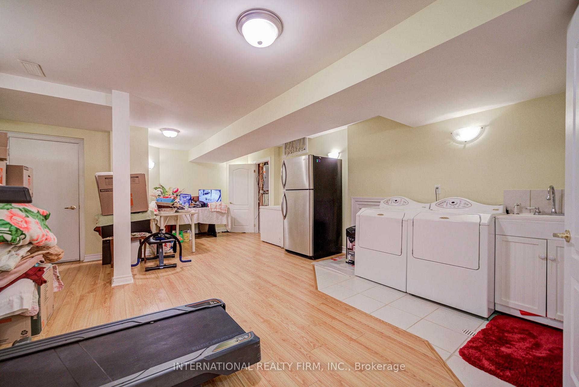 Photo 34 of 77 Saint James Avenue, Vaughan, Vellore Village — HOMEH