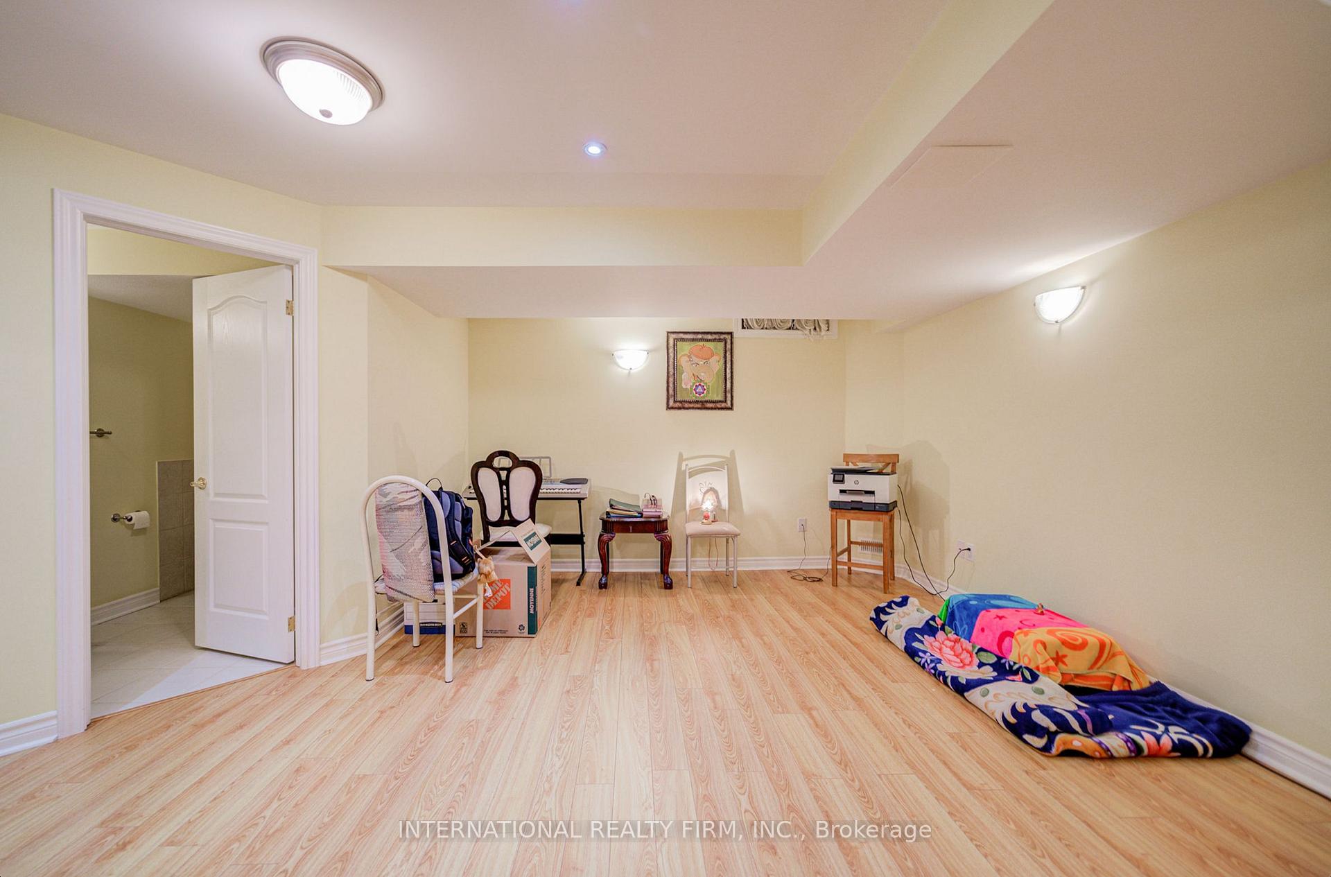 Photo 35 of 77 Saint James Avenue, Vaughan, Vellore Village — HOMEH