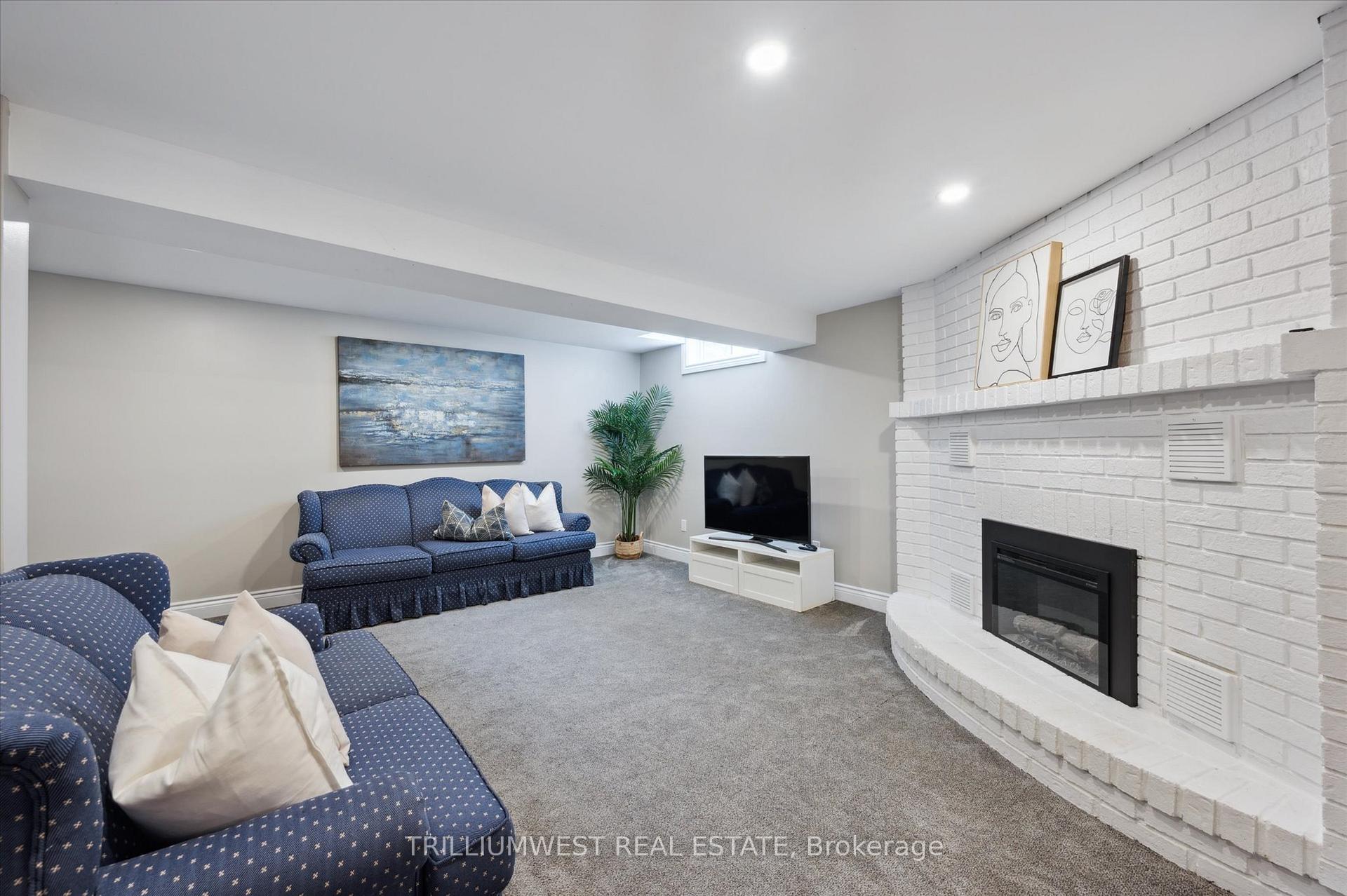 Photo 30 of 296 Conservation Drive, Waterloo — HOMEH