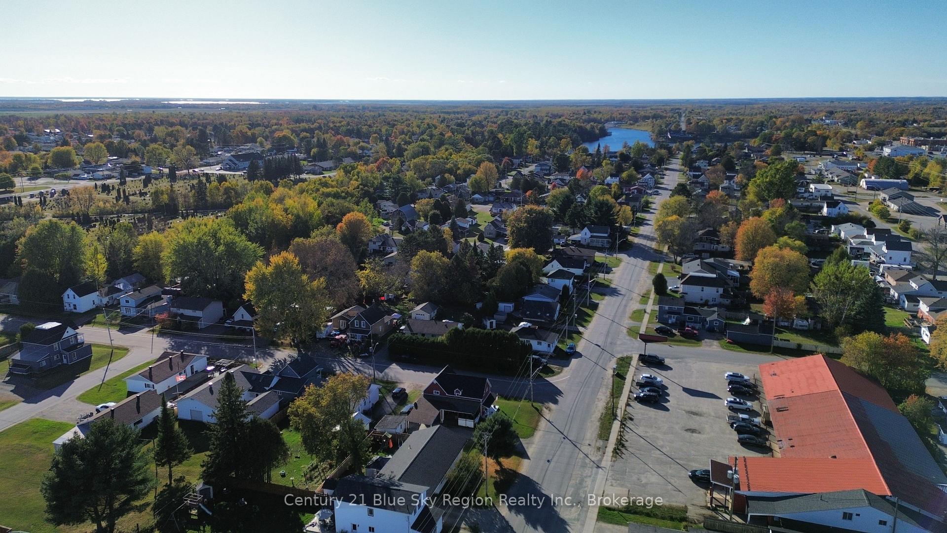 Photo 49 of 197 Salter Street, West Nipissing, Sturgeon Falls — HOMEH